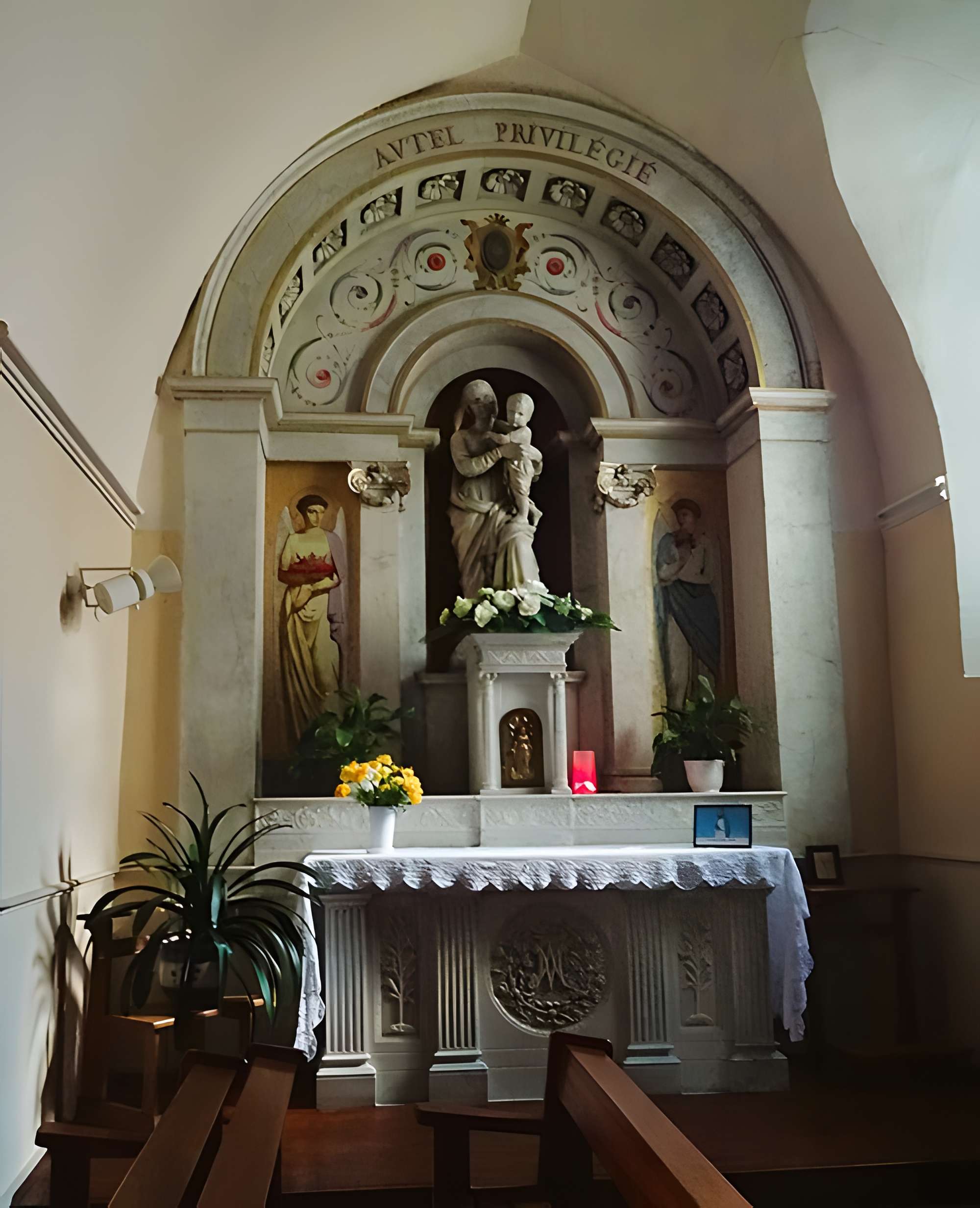 Église Saint-Symphorien de Saint-Symphorien-d'Ozon