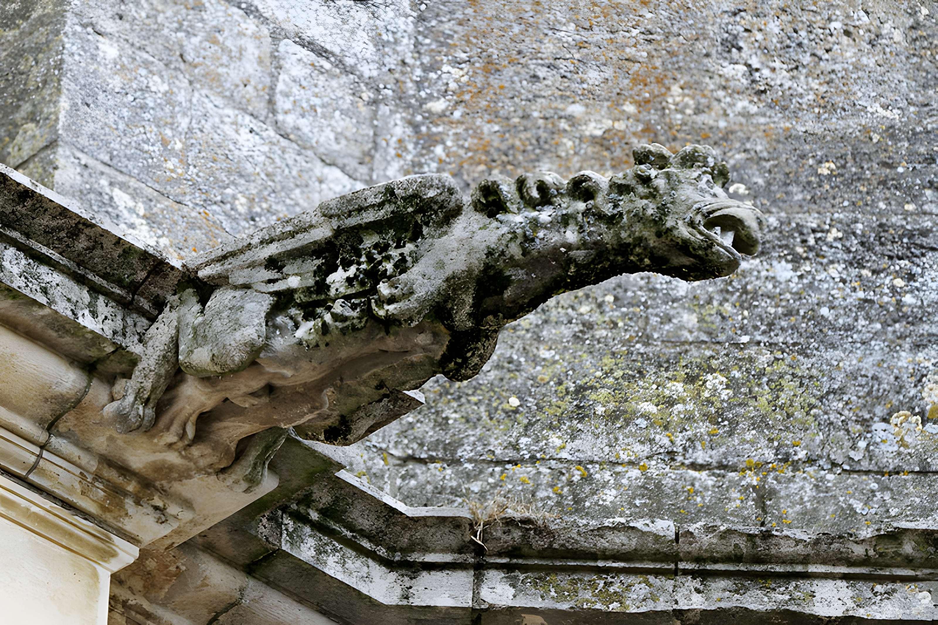 Église Saint-Symphorien de Suilly-la-Tour