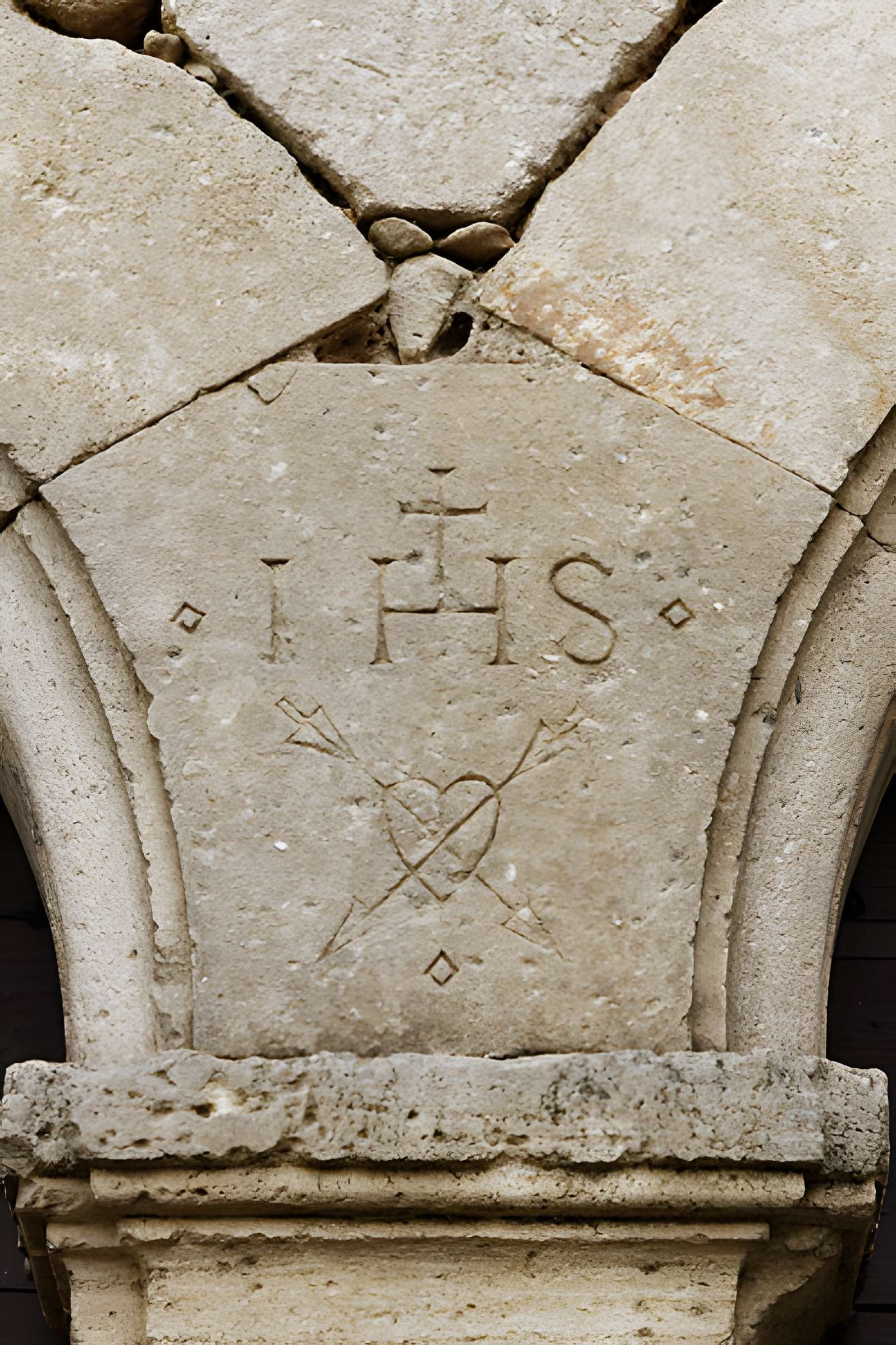 Église Saint-Symphorien de Suilly-la-Tour