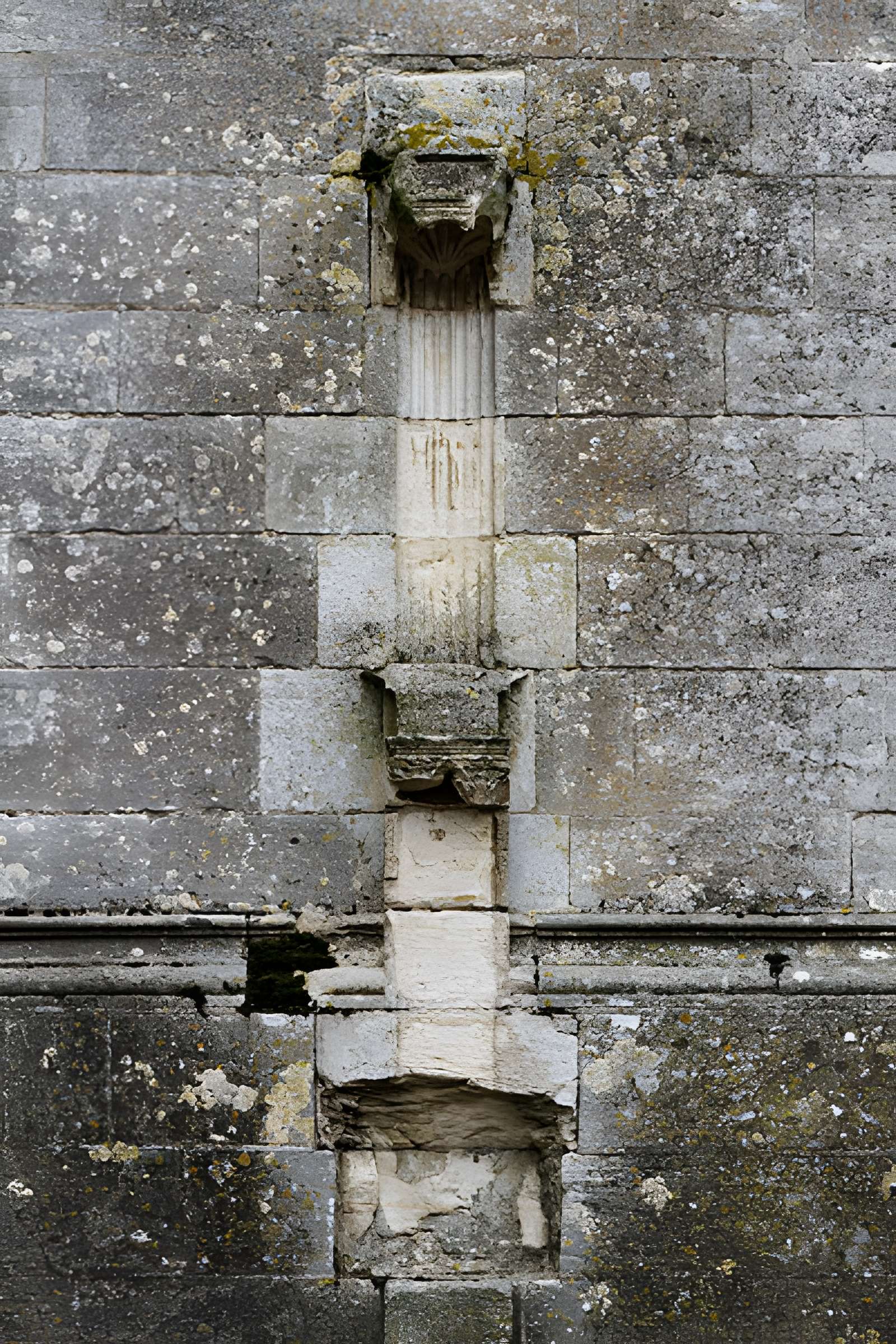 Église Saint-Symphorien de Suilly-la-Tour