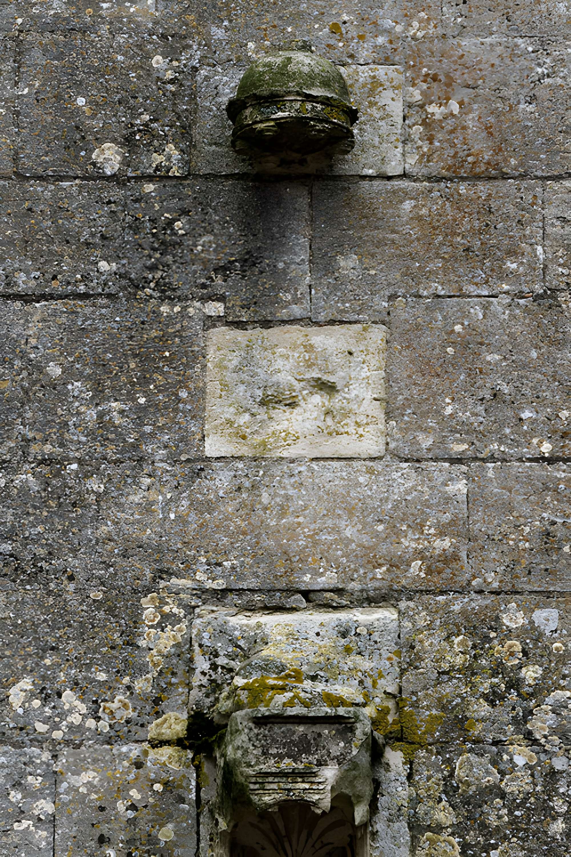 Église Saint-Symphorien de Suilly-la-Tour