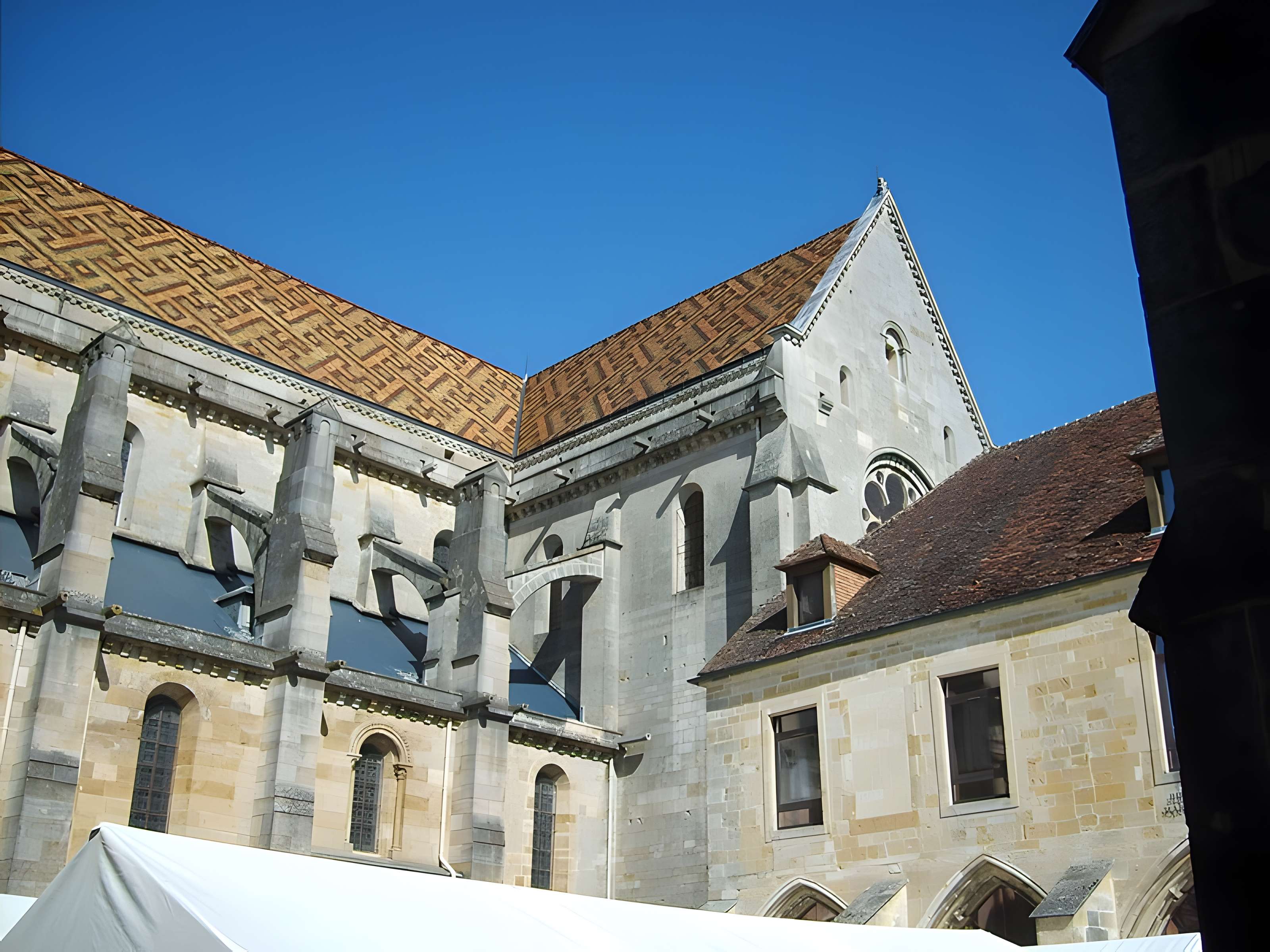 Cathédrale Saint-Mammès de Langres
