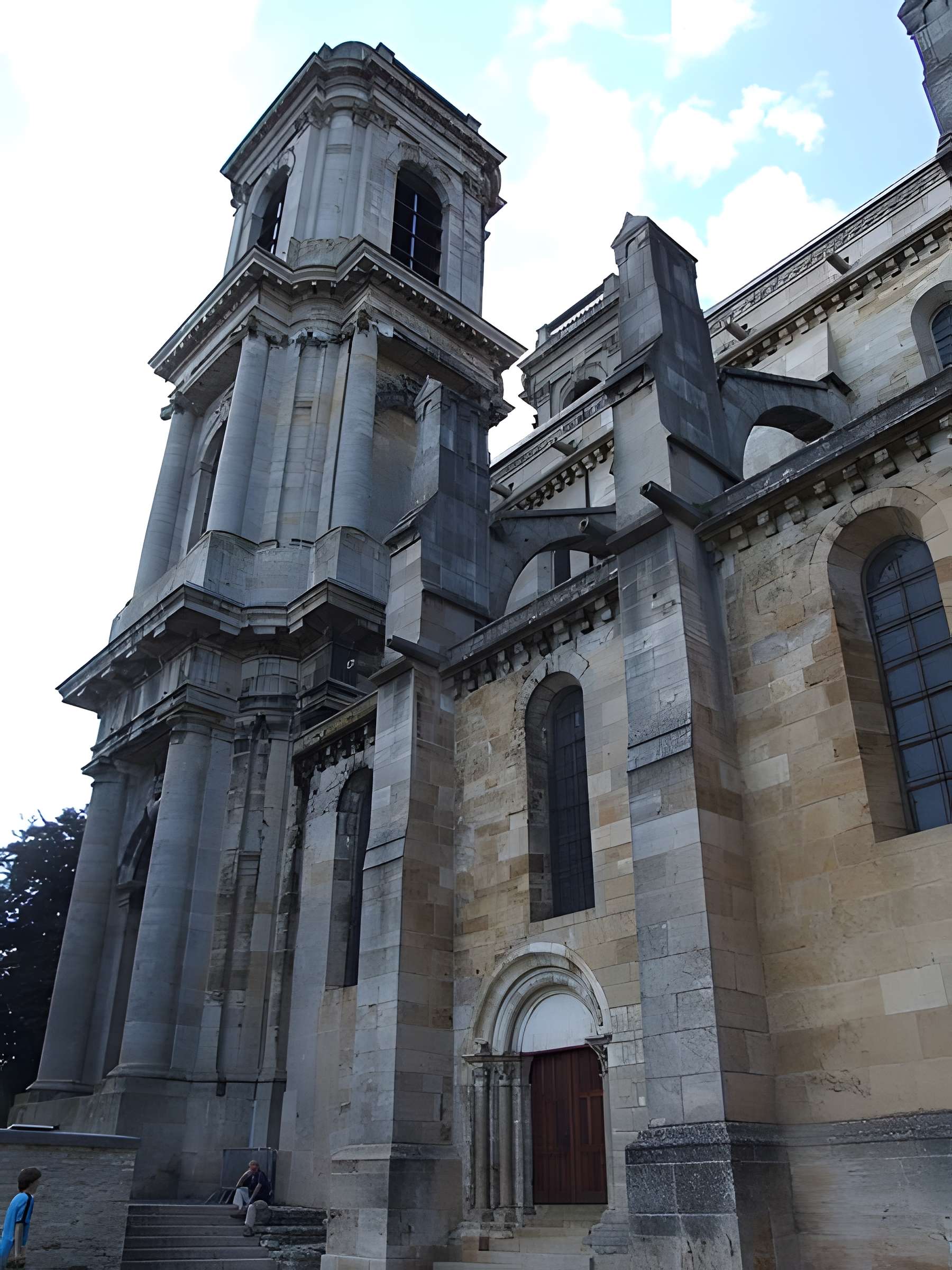 Cathédrale Saint-Mammès de Langres