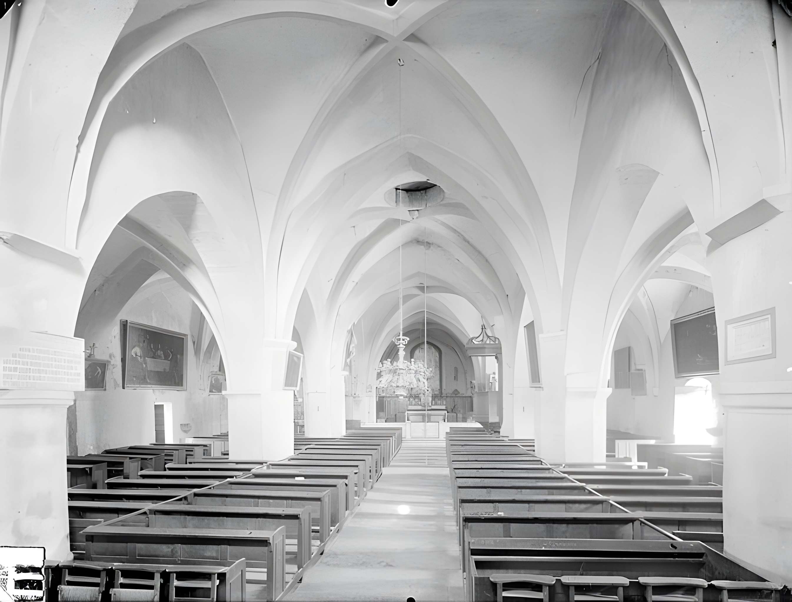 Église Saint-Symphorien de Touches