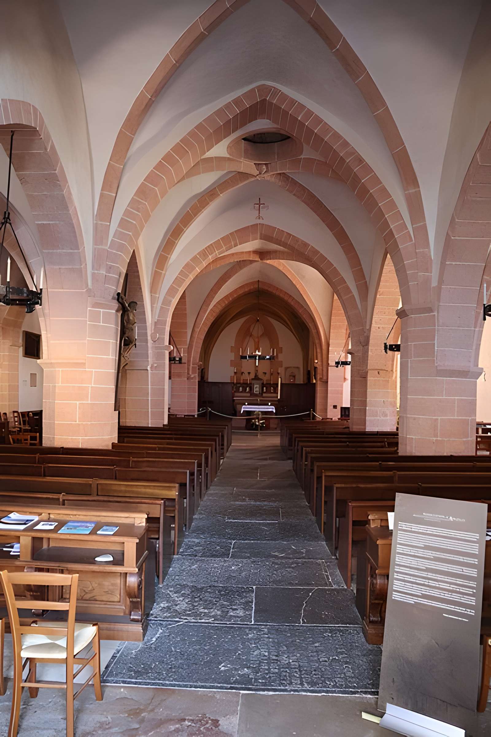 Église Saint-Symphorien de Touches