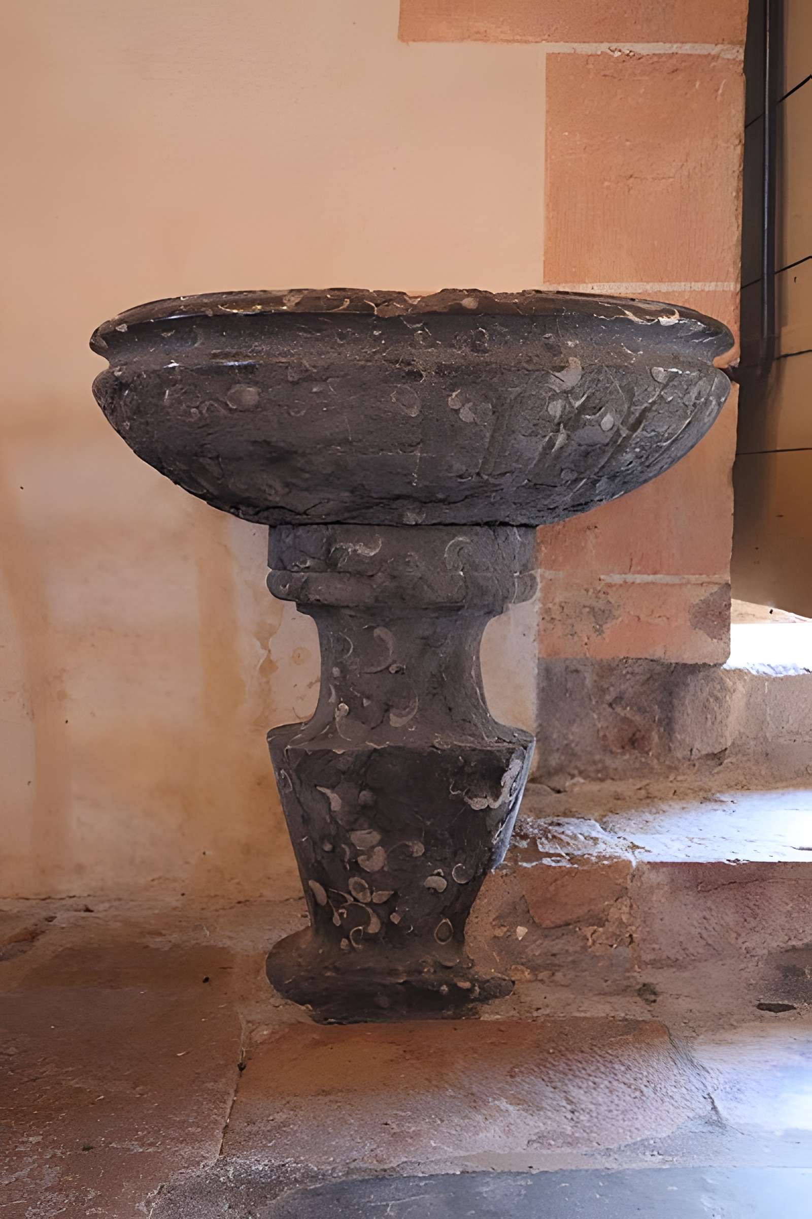 Église Saint-Symphorien de Touches