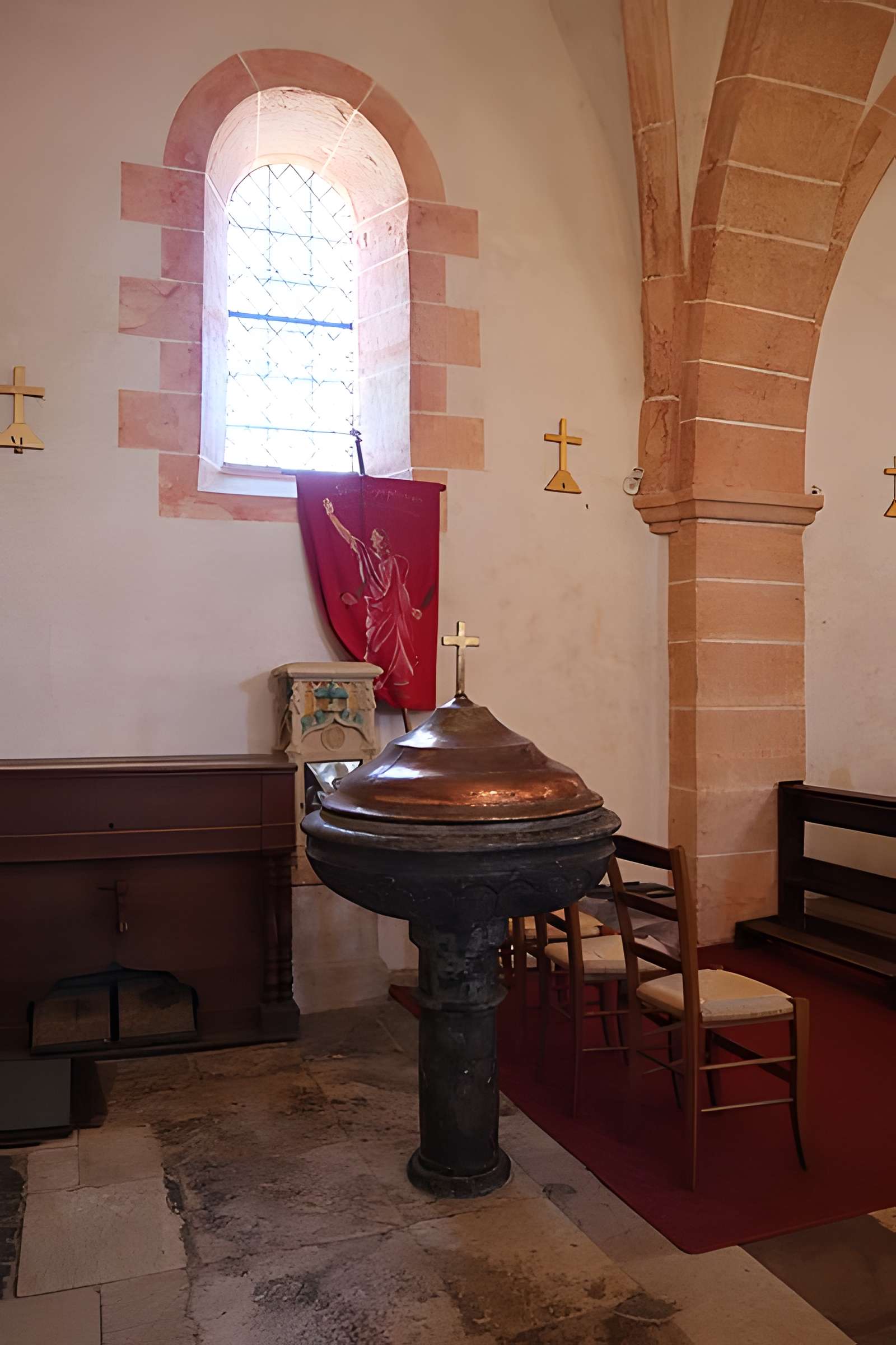 Église Saint-Symphorien de Touches