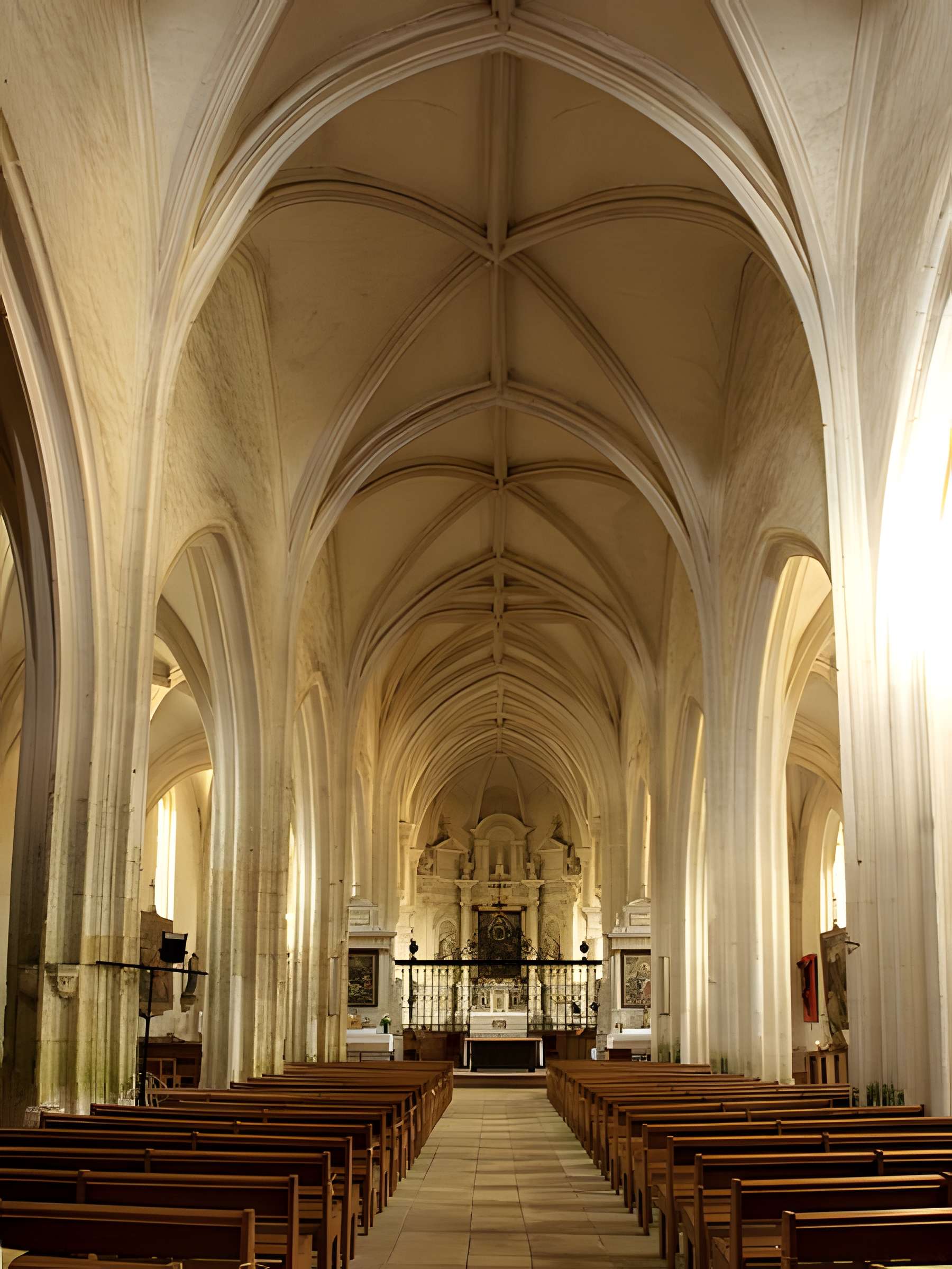 Église Saint-Symphorien de Treigny