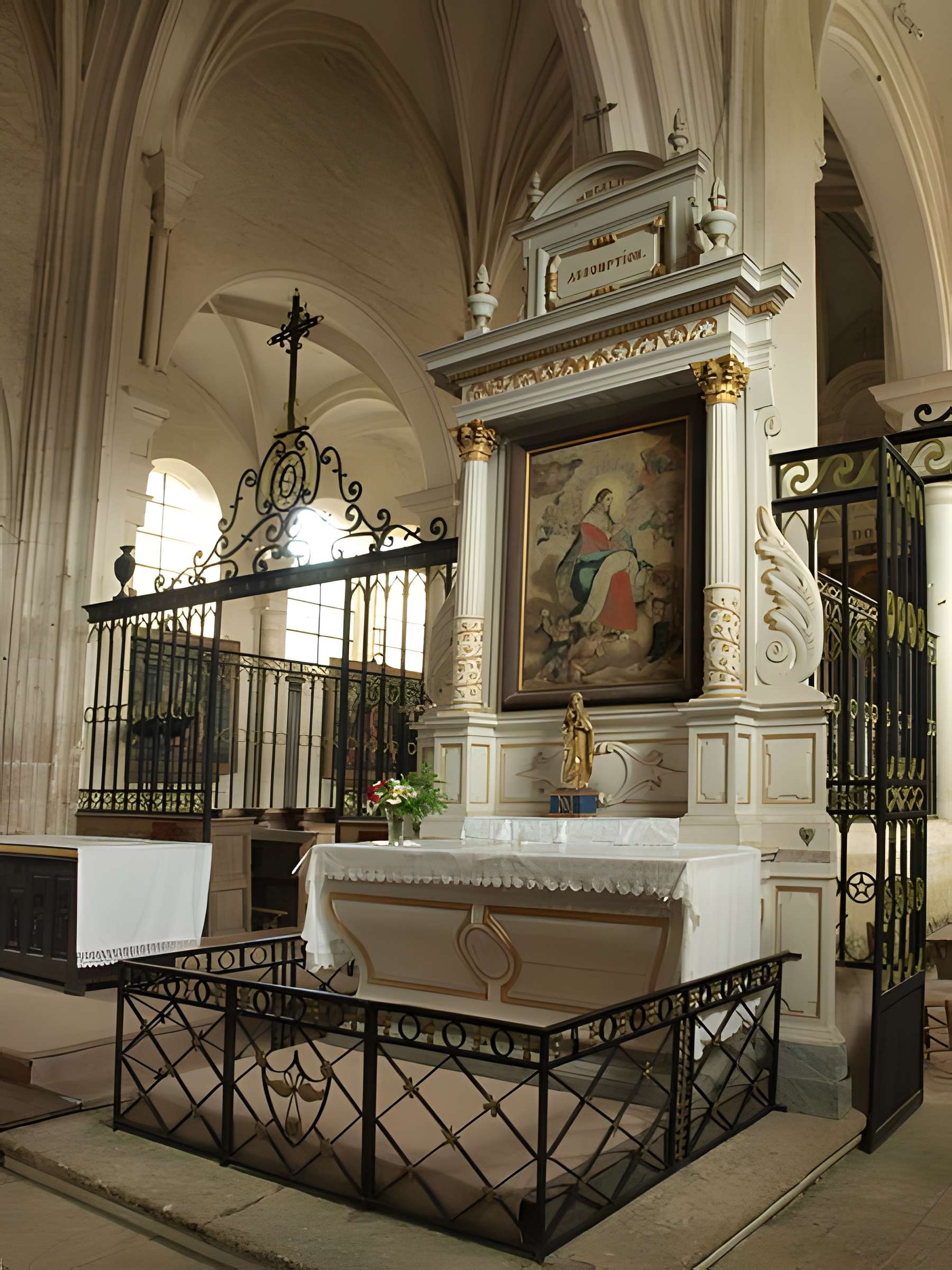 Église Saint-Symphorien de Treigny