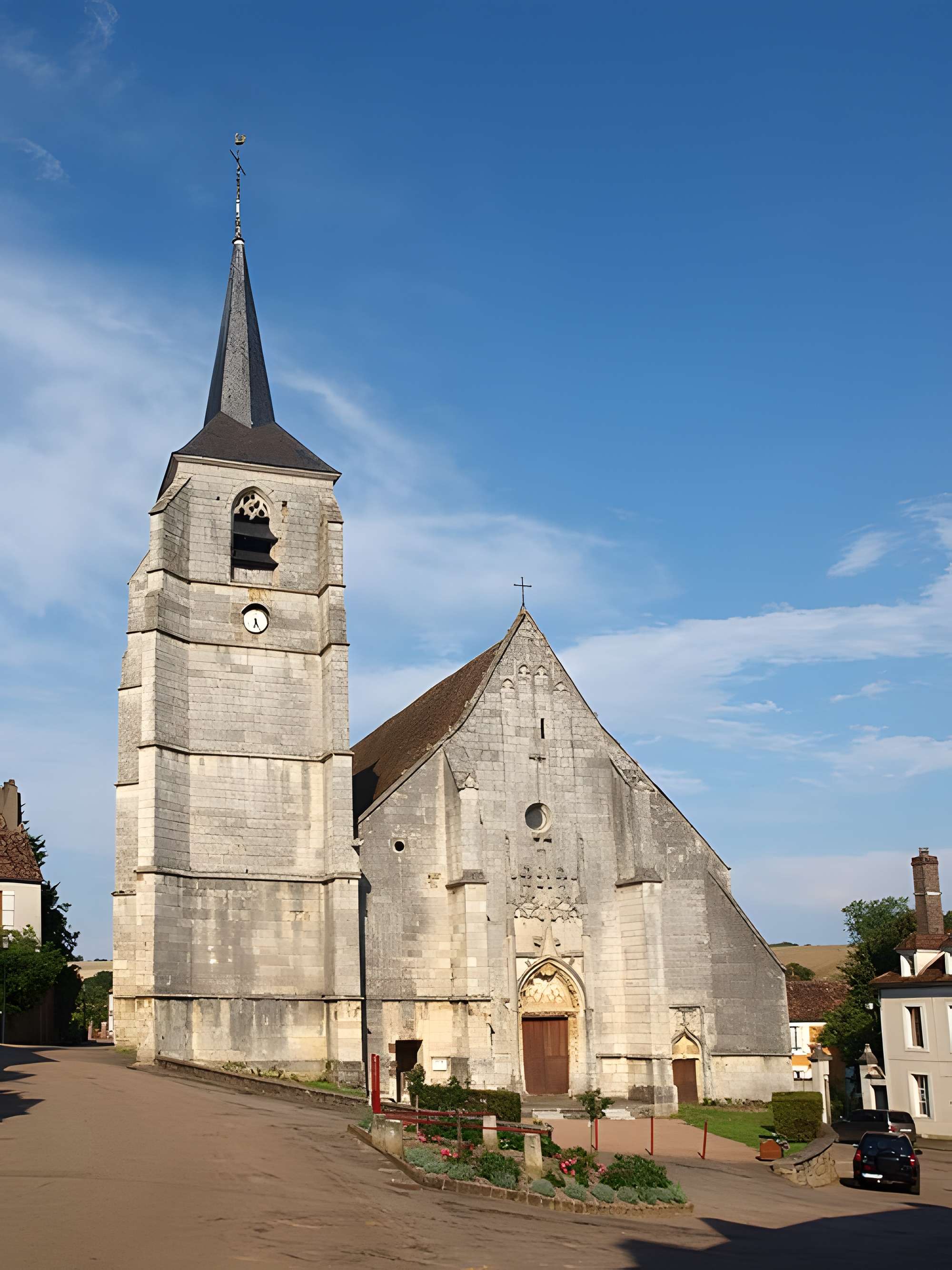 Église Saint-Symphorien de Treigny