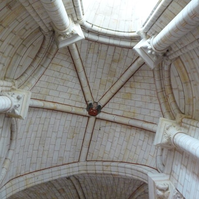 Photo de Église Saint-Symphorien du Vieil-Baugé