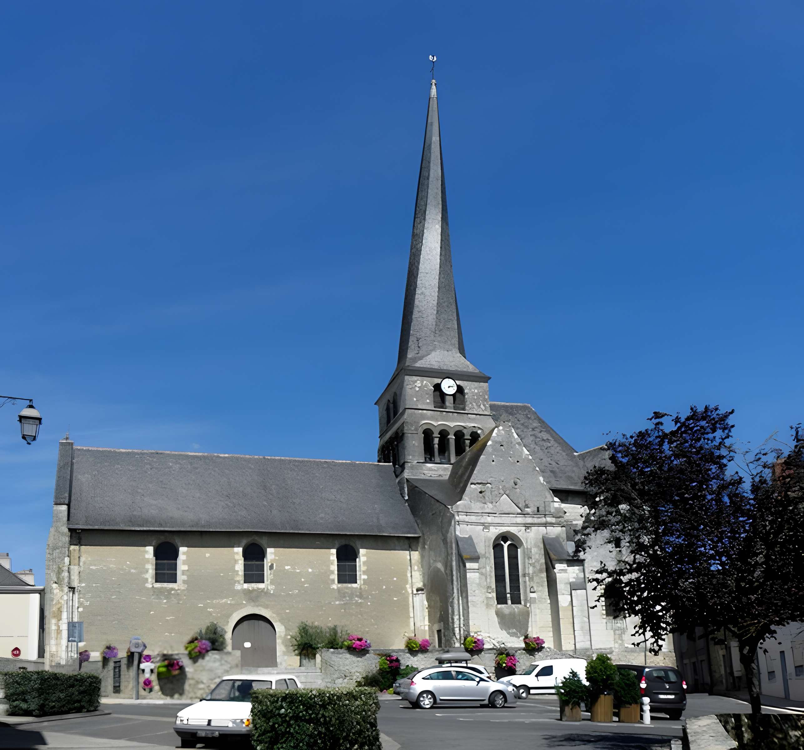 Église Saint-Symphorien du Vieil-Baugé