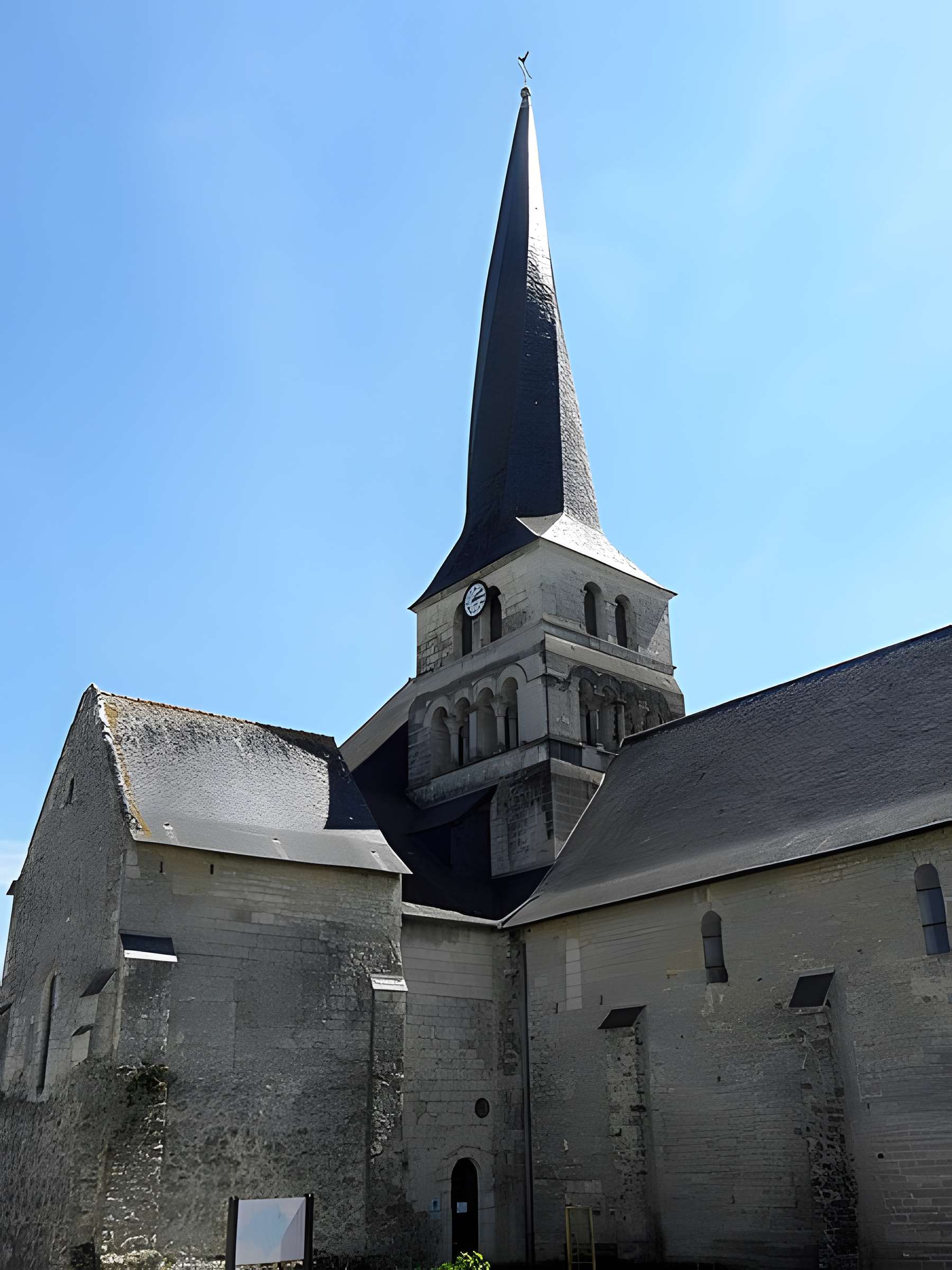 Église Saint-Symphorien du Vieil-Baugé