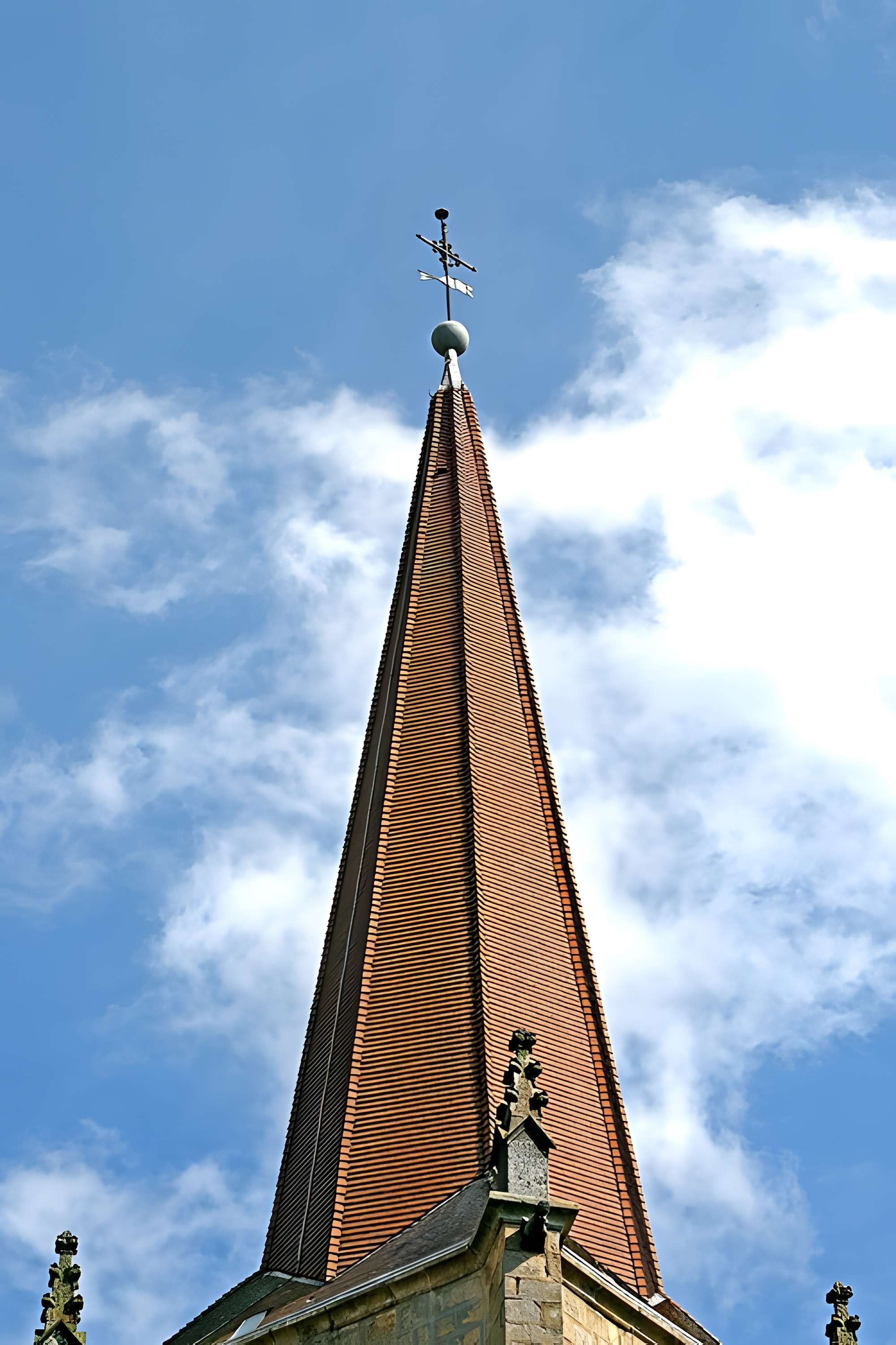 Église Saint-Symphorien d'Usson-en-Forez