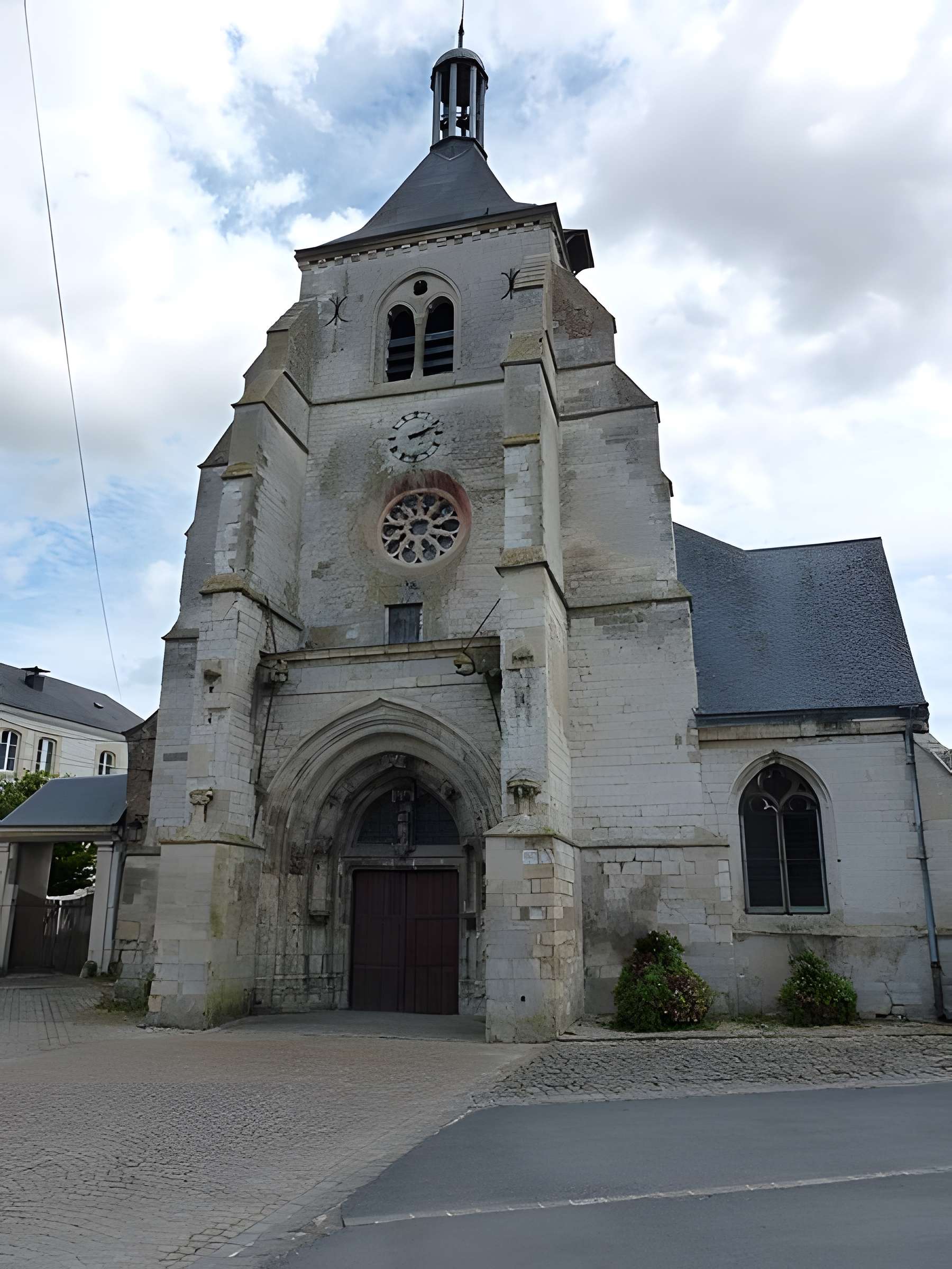 Église Saint-Thibault de Château-Porcien