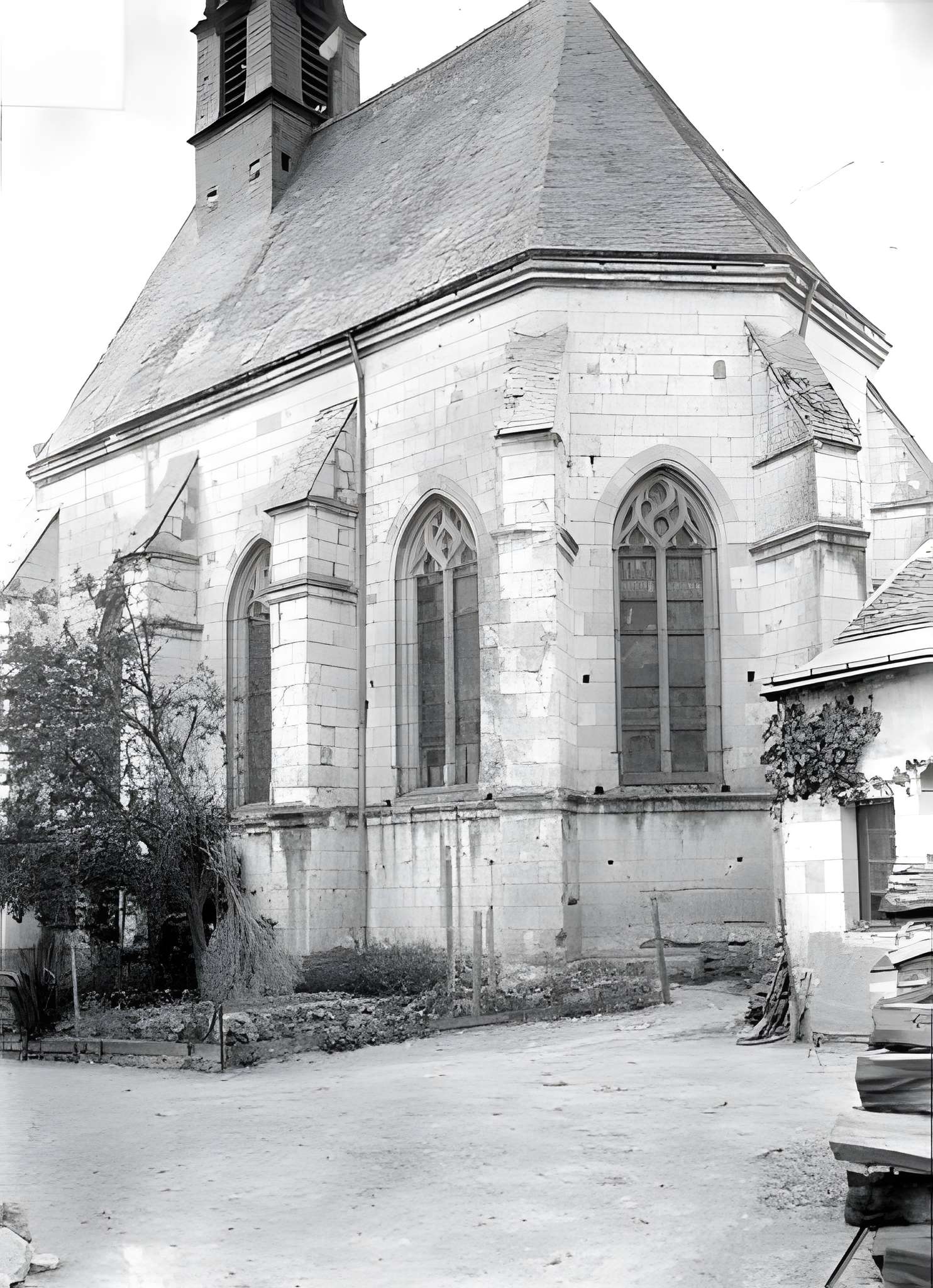 Église Saint-Thibault de Francueil