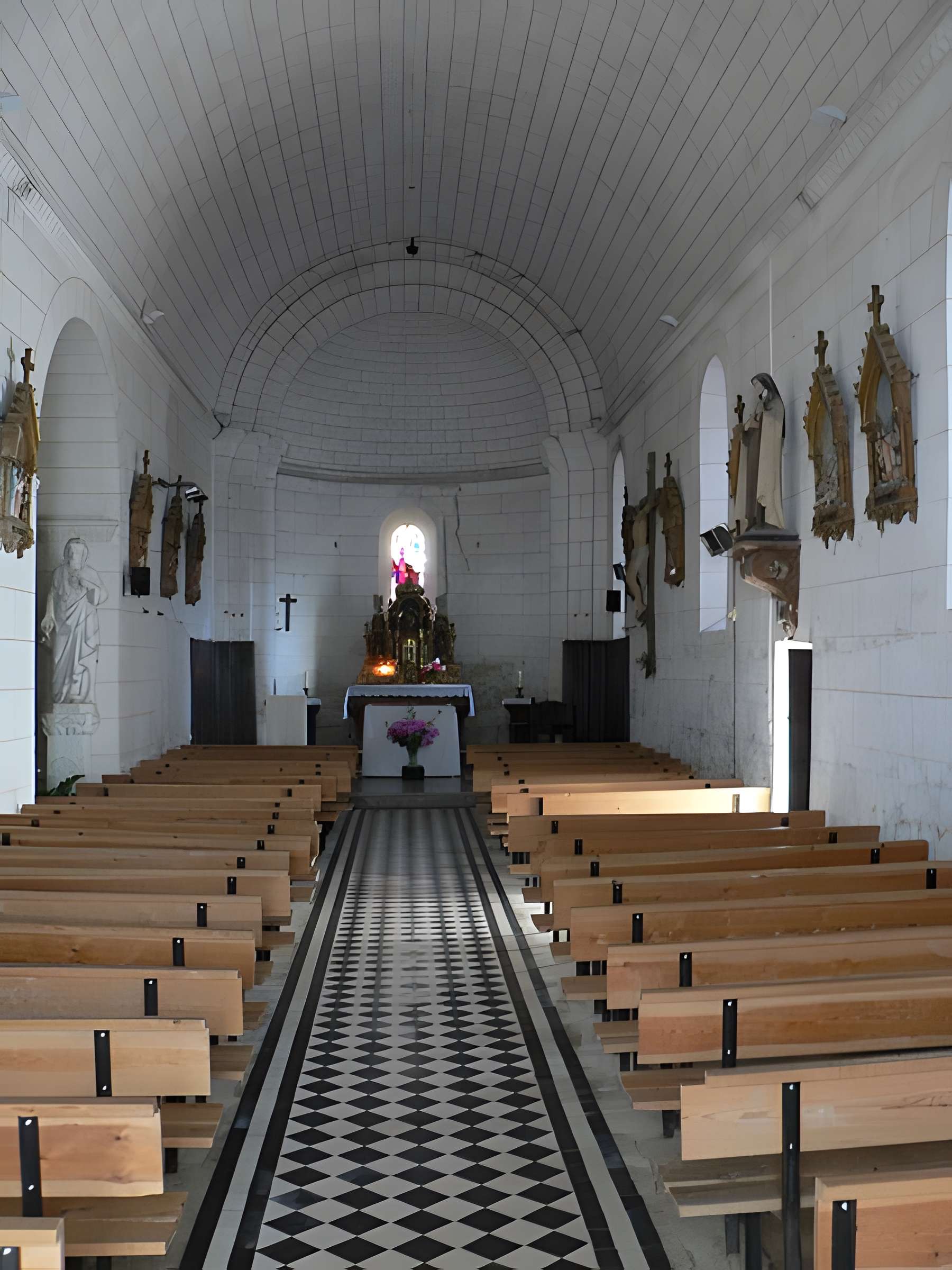 Église Saint-Thomas de Hiersac