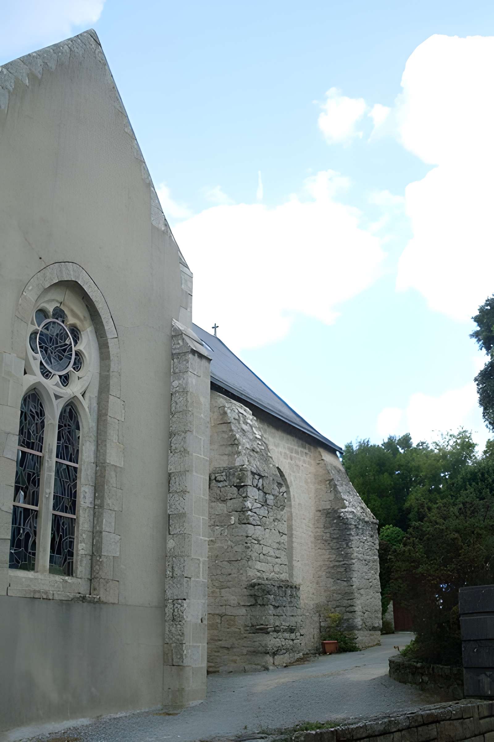 Église Saint-Thomas-Becket de Bénodet