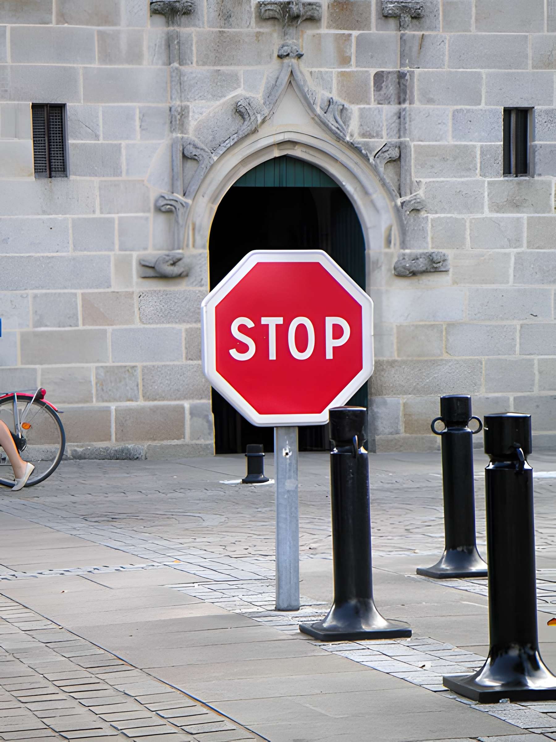 Église Saint-Thomas-Becket de Bénodet