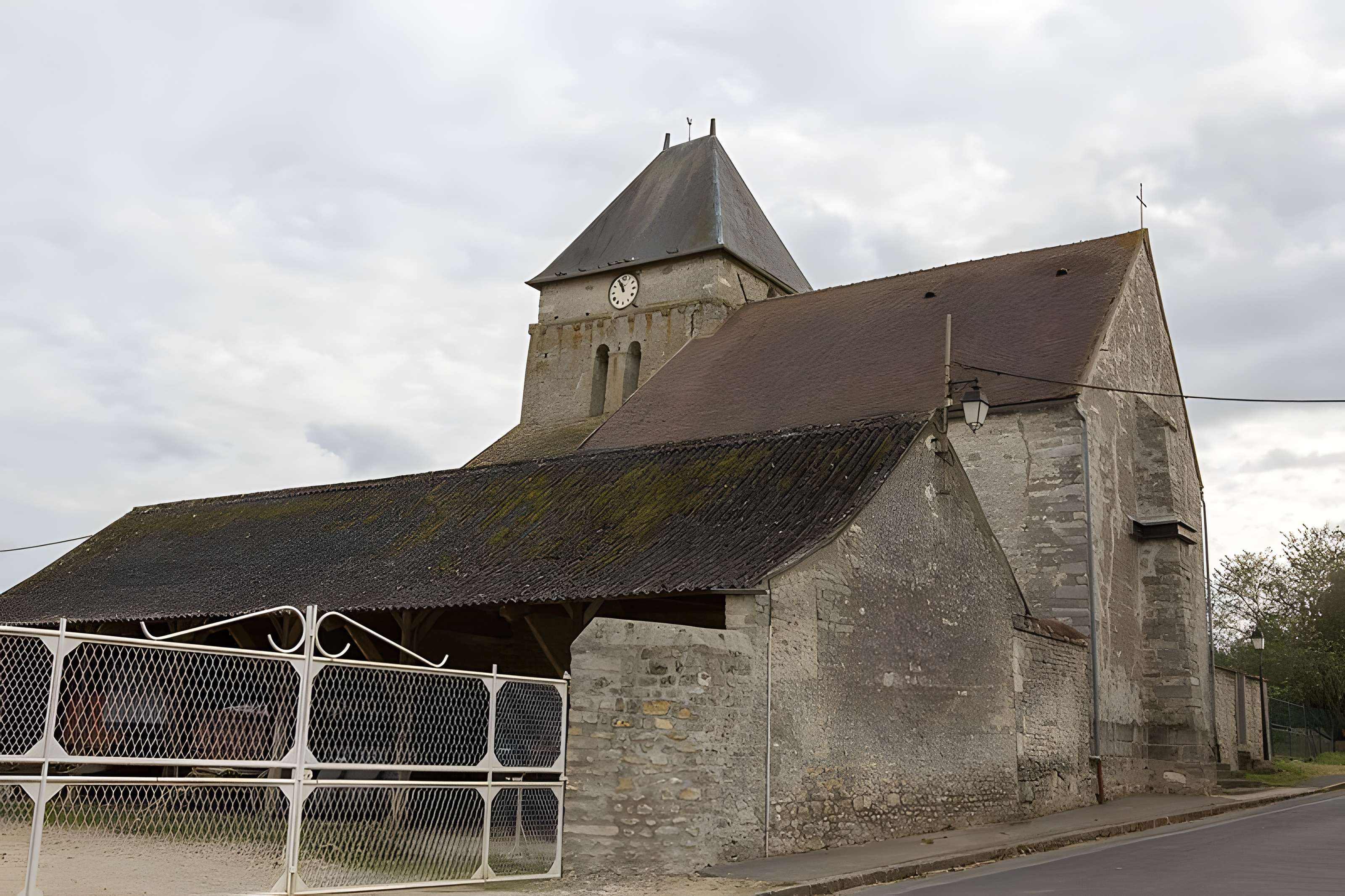 Église Saint-Thomas-Becket de Villeneuve-sur-Auvers