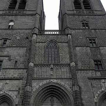 Cathédrale Saint-Pierre de Saint-Flour