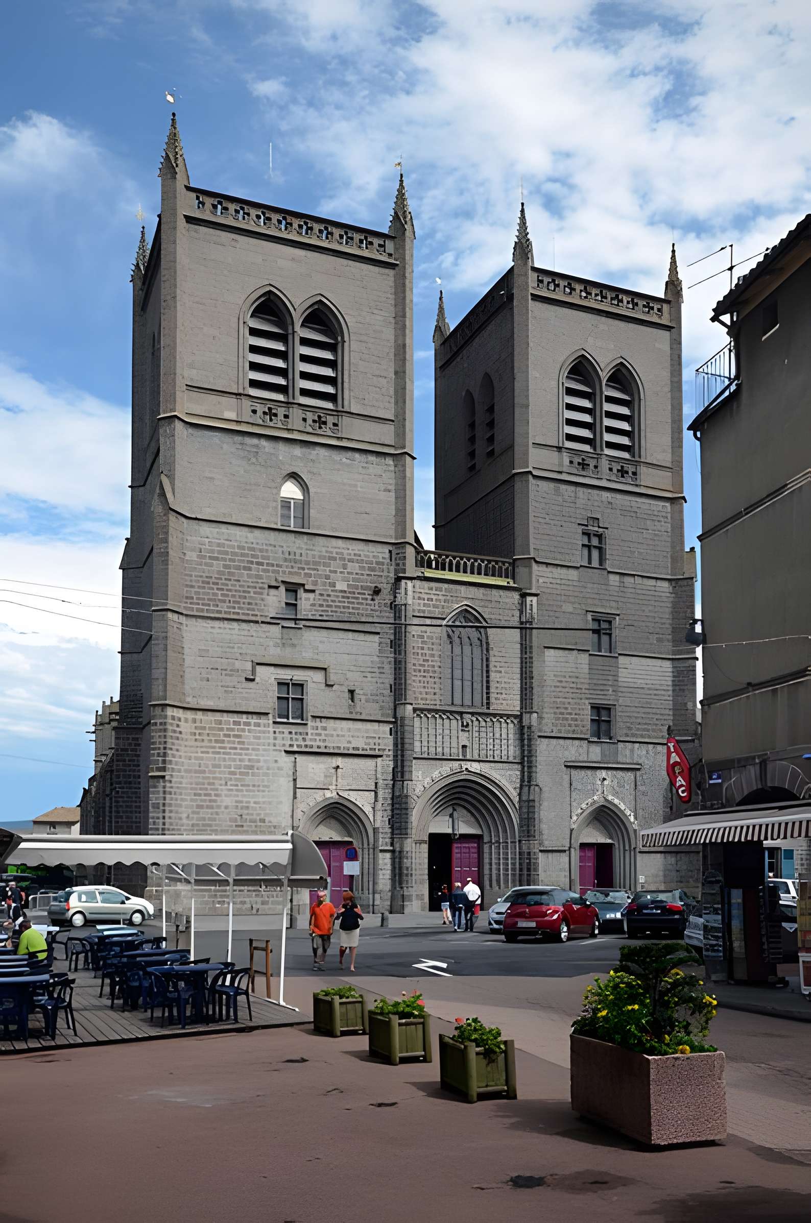 Cathédrale Saint-Pierre de Saint-Flour