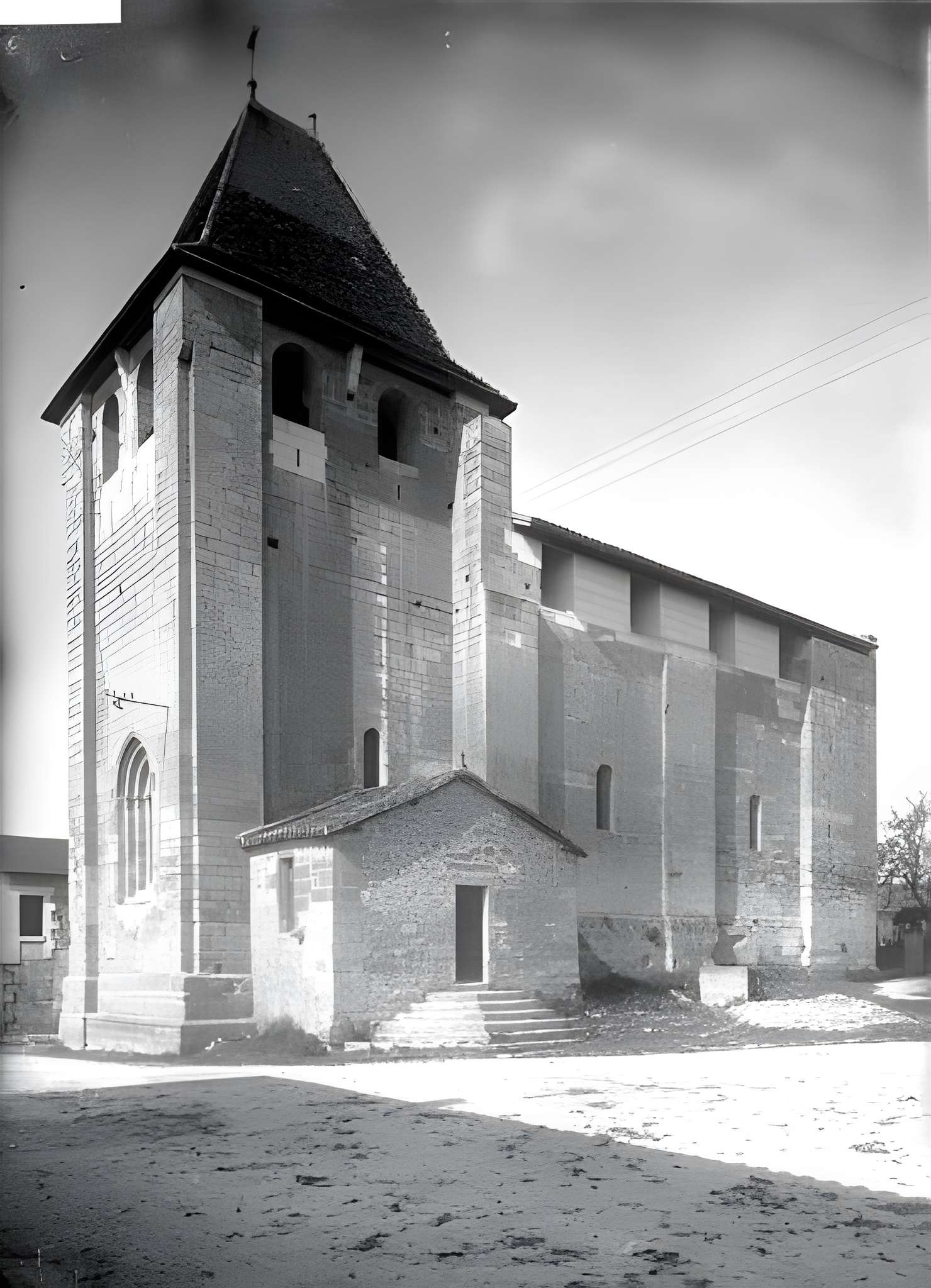 Église Saint-Timothée de Paussac-et-Saint-Vivien