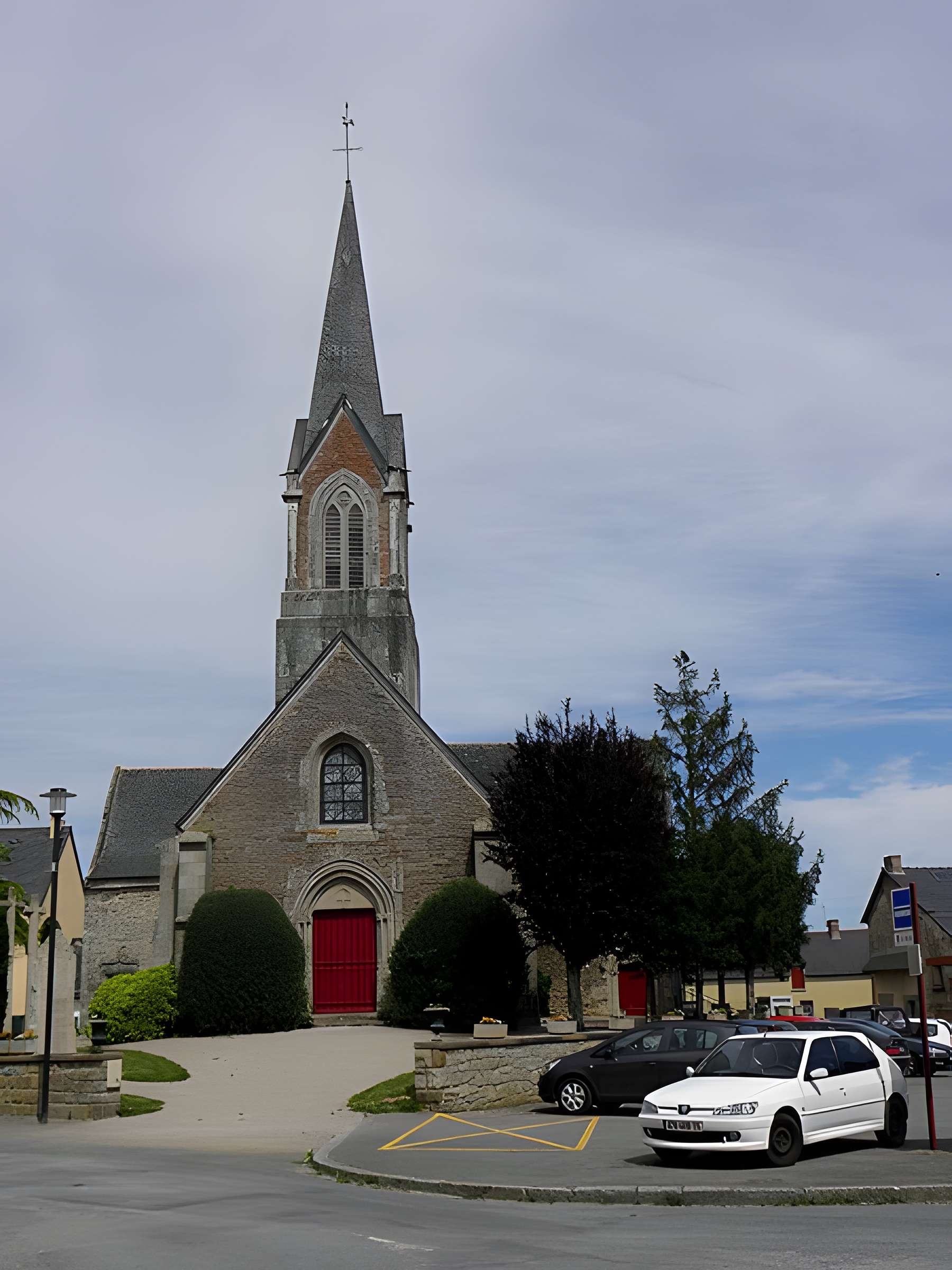 Église Saint-Uniac de Saint-Uniac