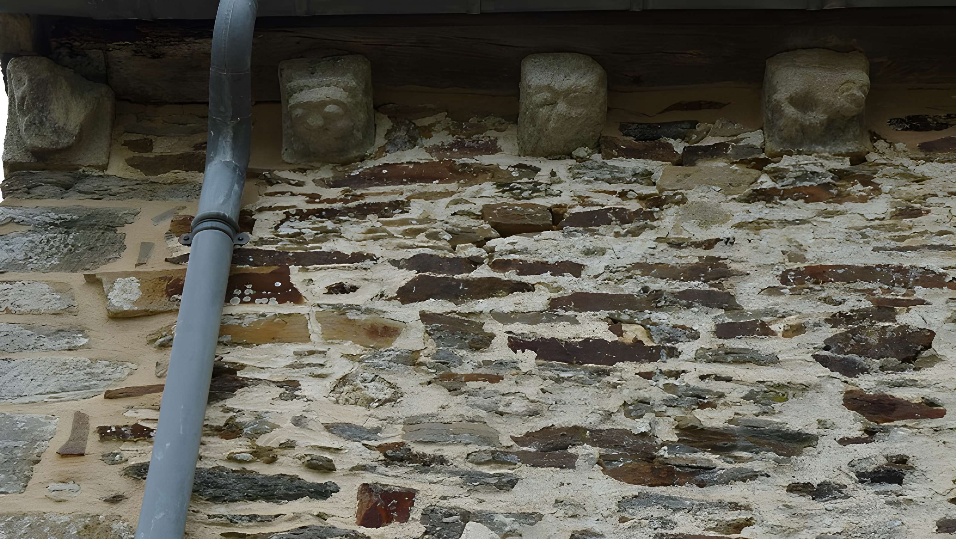 Église Saint-Uniac de Saint-Uniac