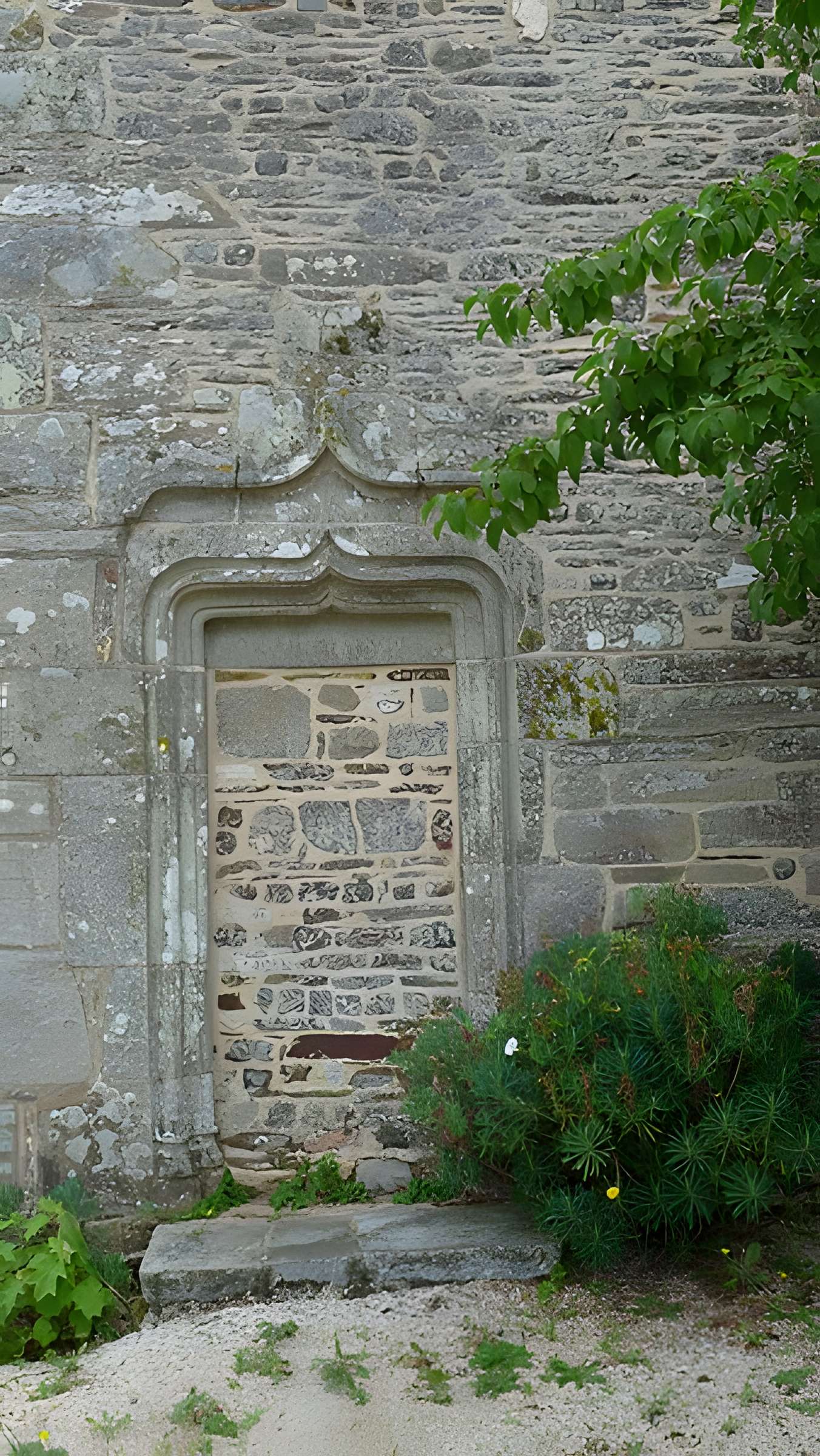 Église Saint-Uniac de Saint-Uniac