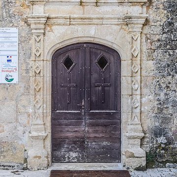 Église Saint-Urbain de Vézac