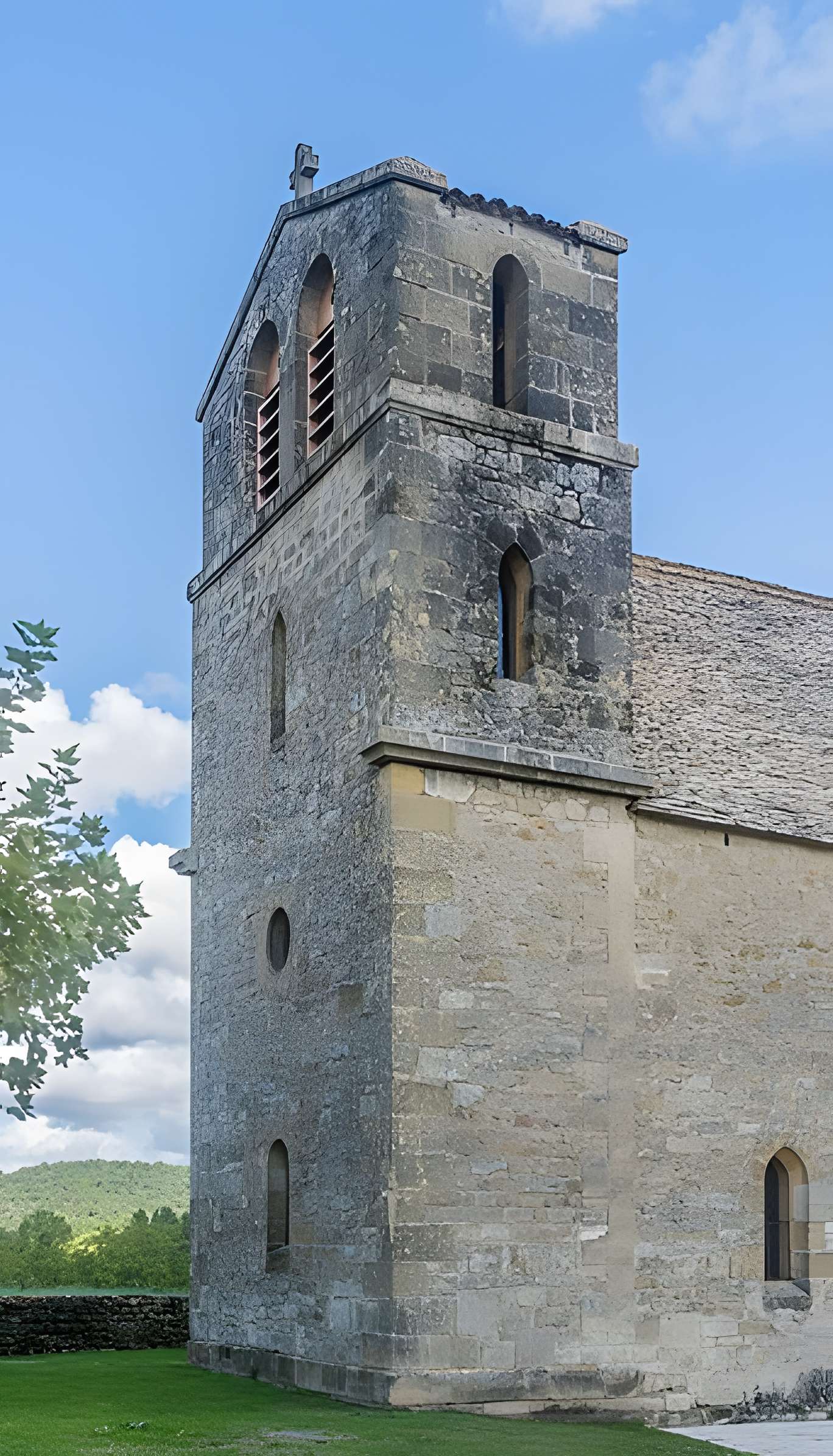 Église Saint-Urbain de Vézac