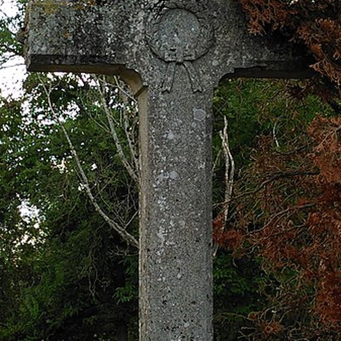 Photo de Eglise Saint-Ursin ancienne église Saint-Vasin