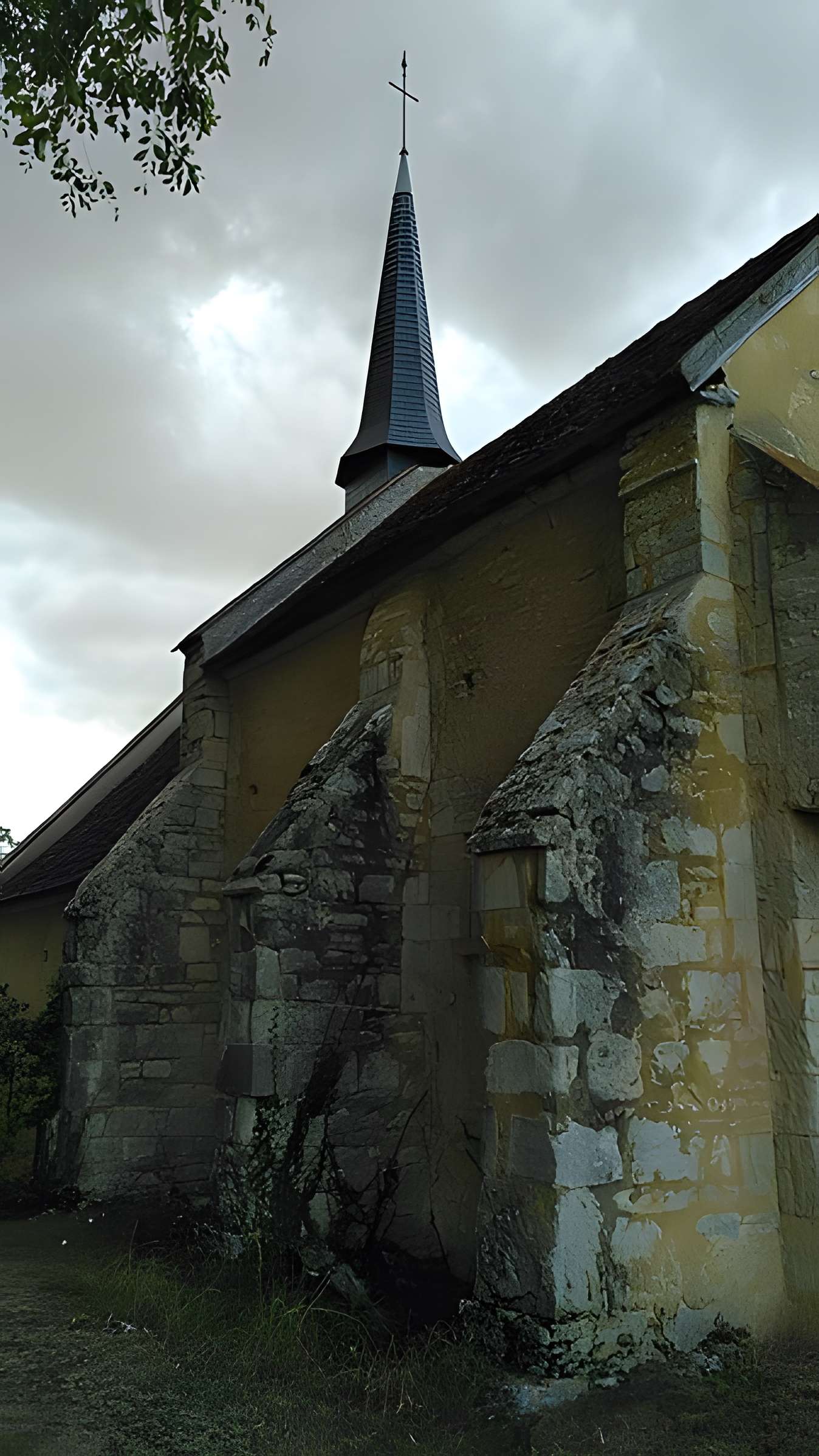 Eglise Saint-Ursin (ancienne église Saint-Vasin)