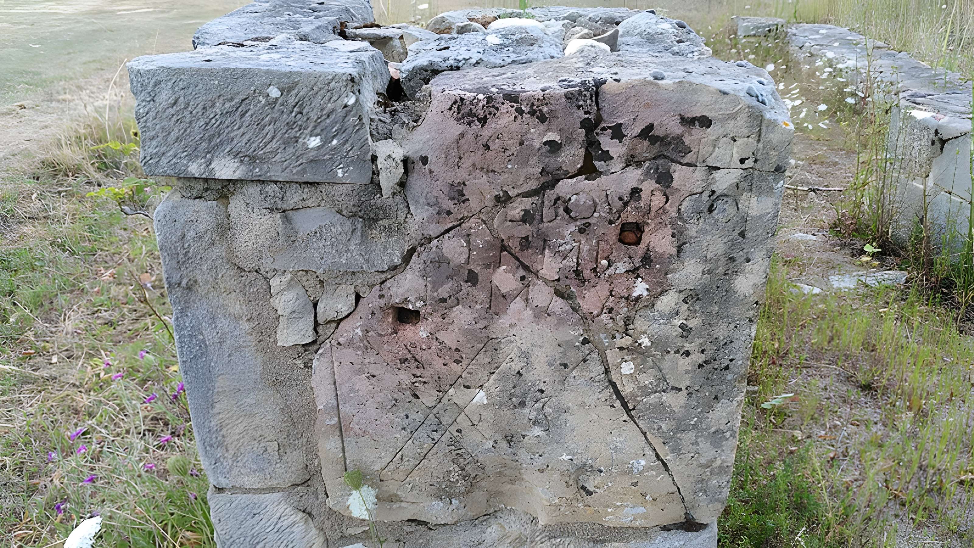 Eglise Saint-Ursin (ancienne église Saint-Vasin)