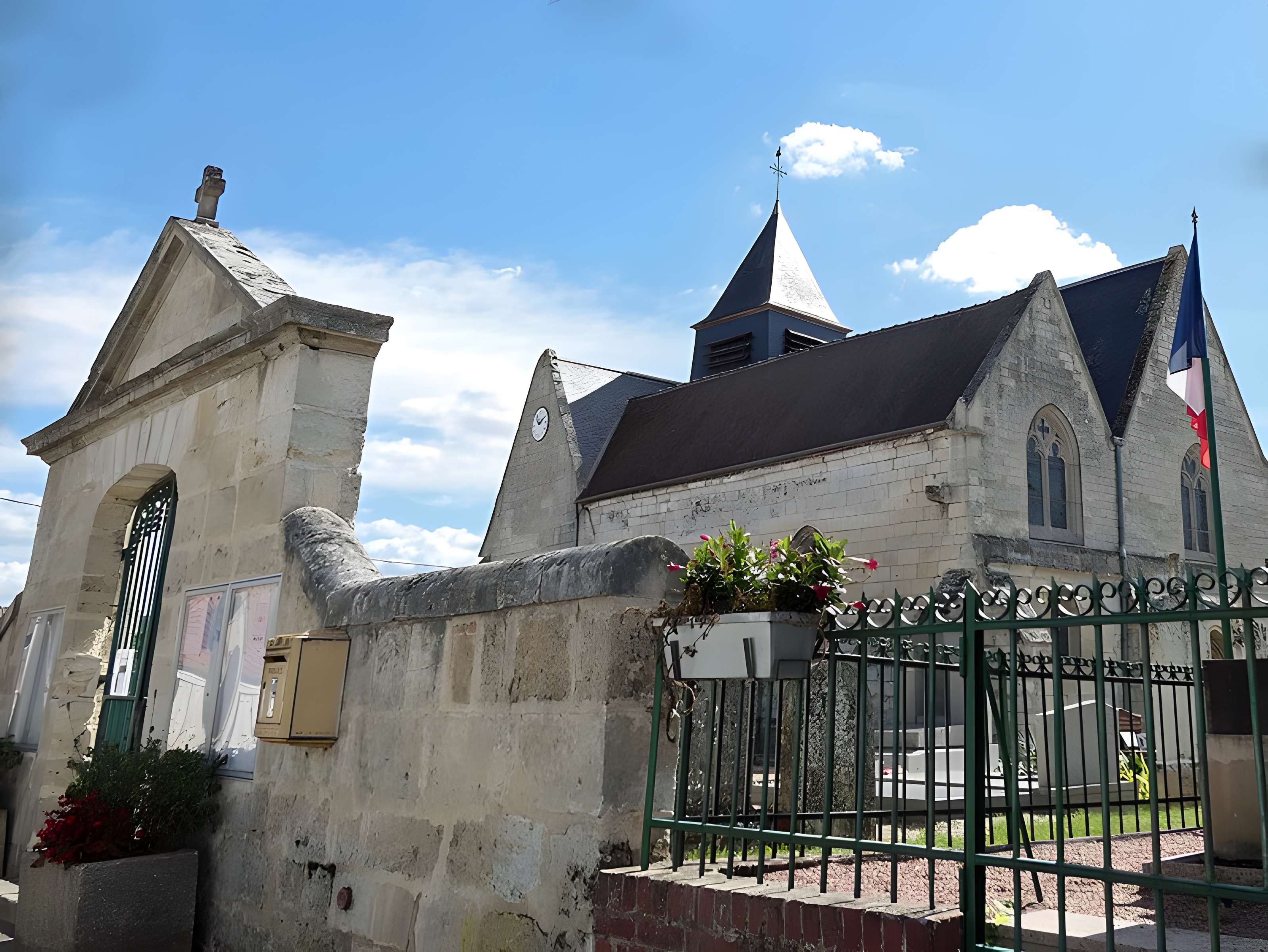 Église Saint-Vaast de Margny-sur-Matz