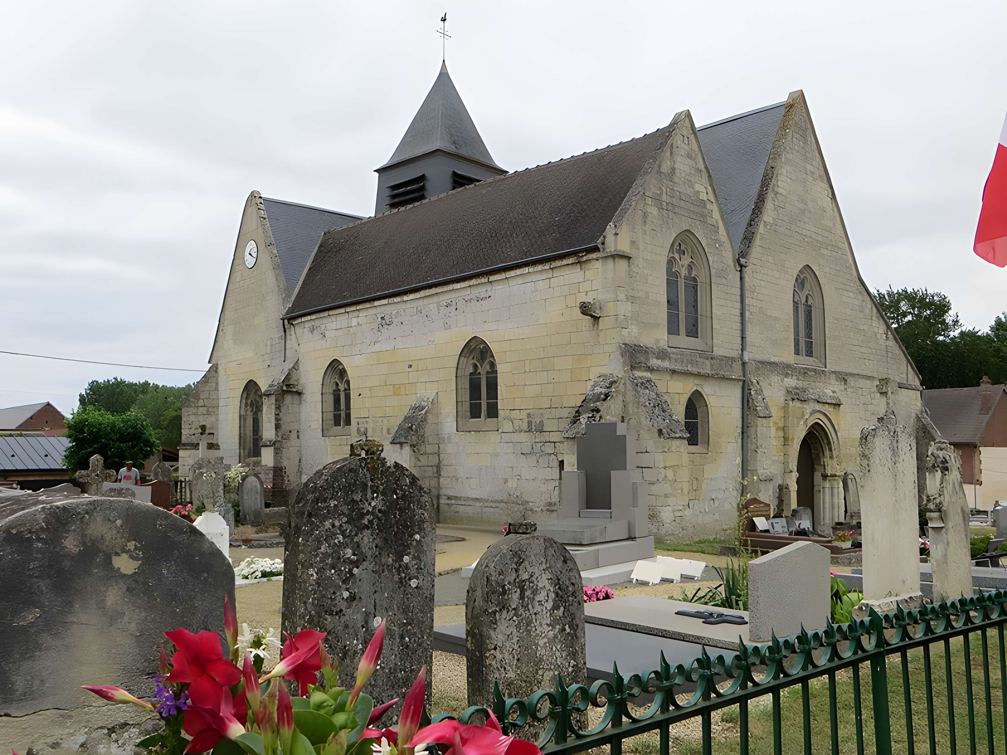 Église Saint-Vaast de Margny-sur-Matz