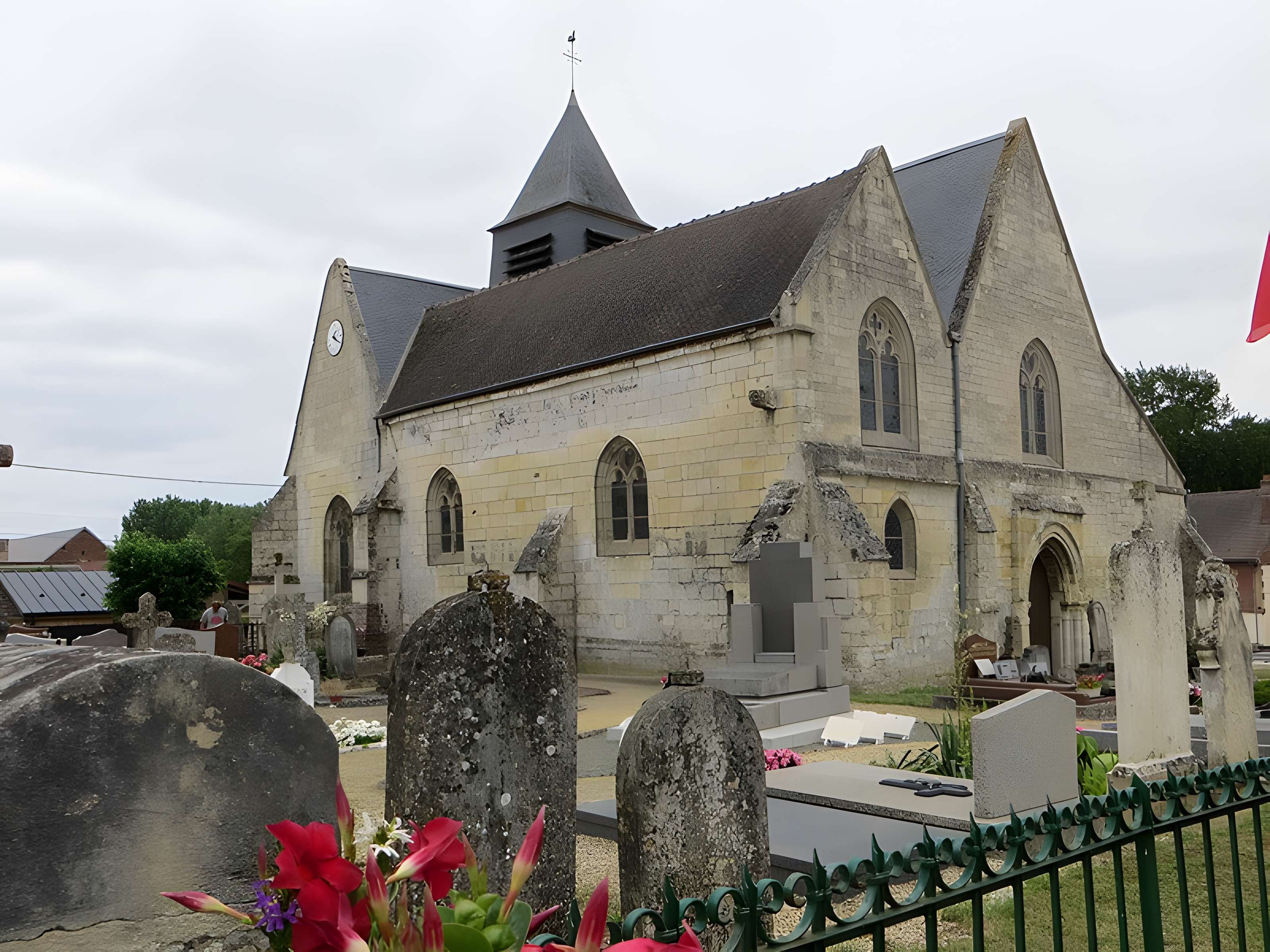 Église Saint-Vaast de Margny-sur-Matz