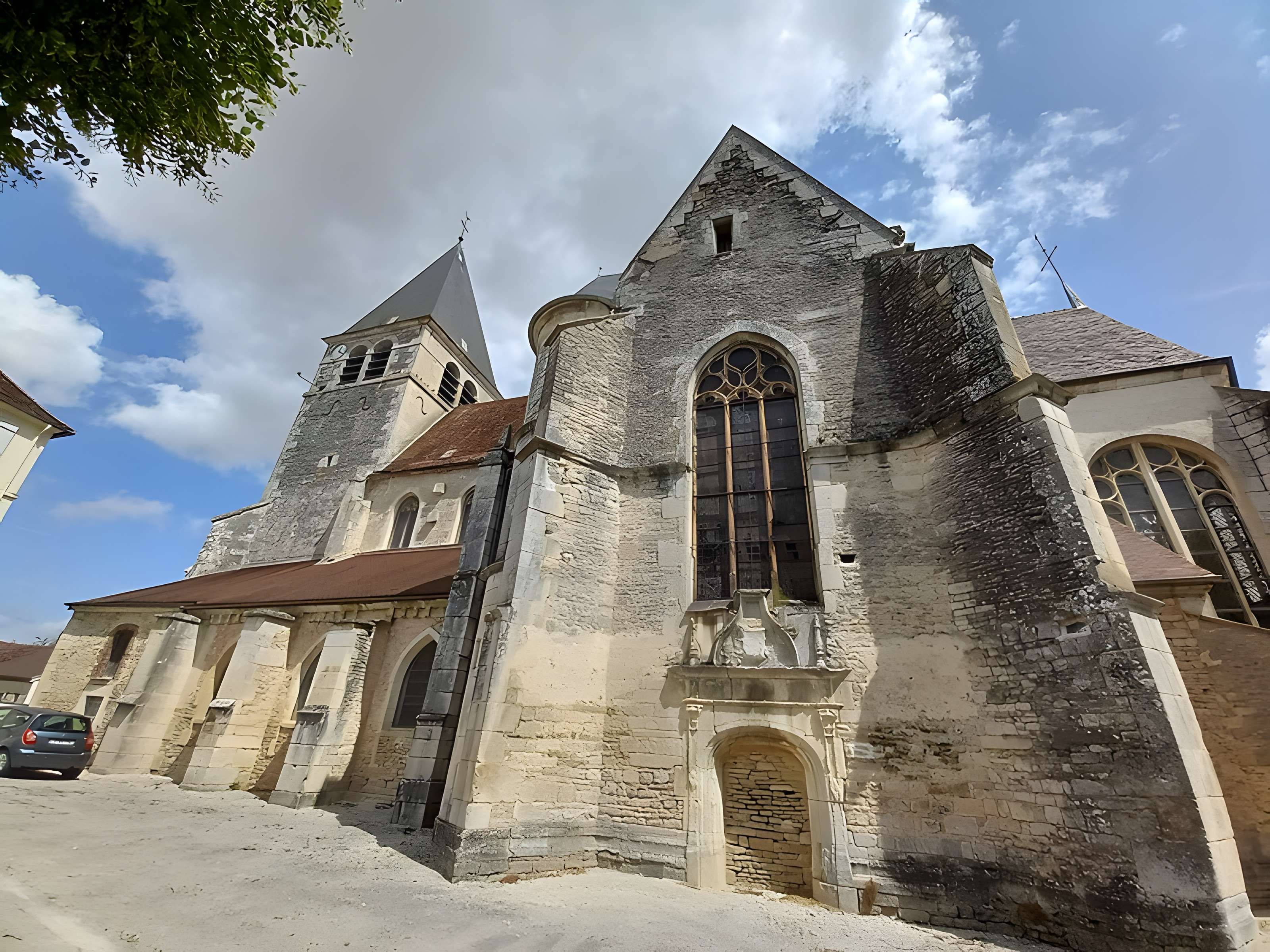 Église Saint-Valentin de Bagneux-la-Fosse