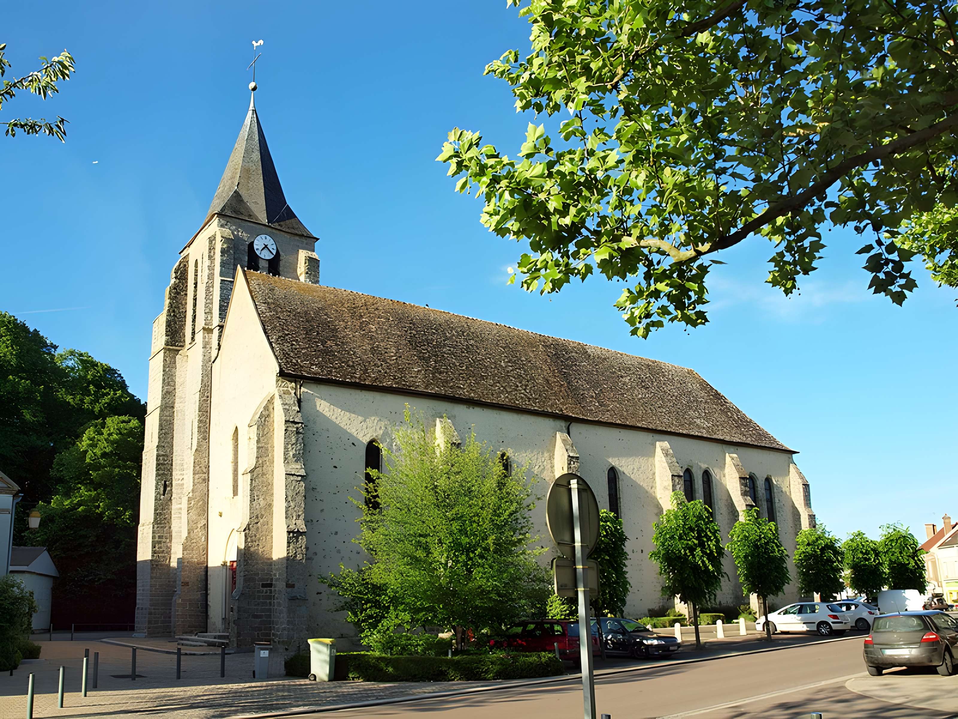 Église Saint-Valérien de Saint-Valérien