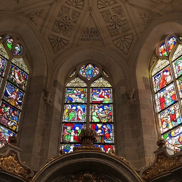 Église Saint-Vénérand de Laval