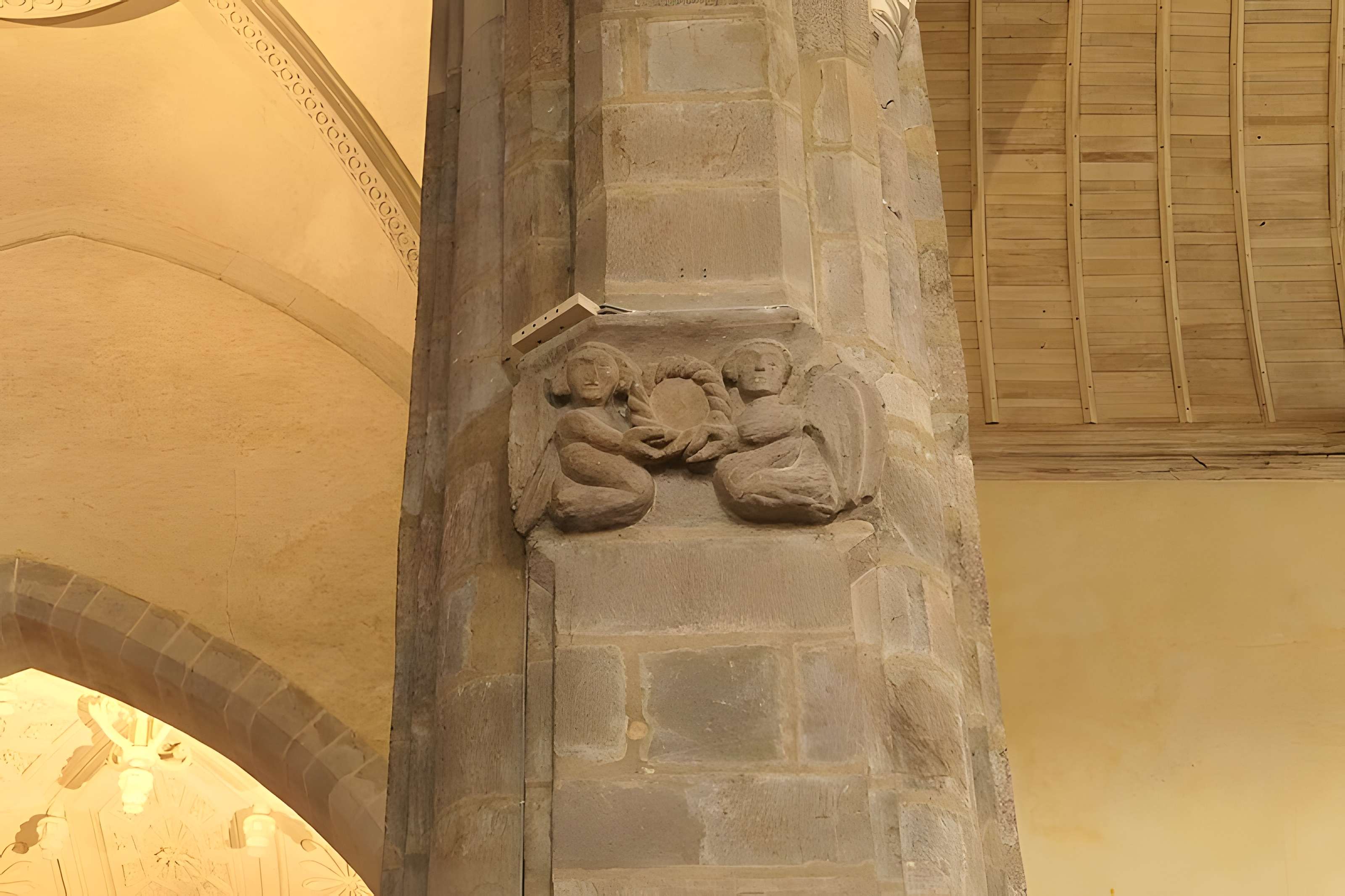 Église Saint-Vénérand de Laval