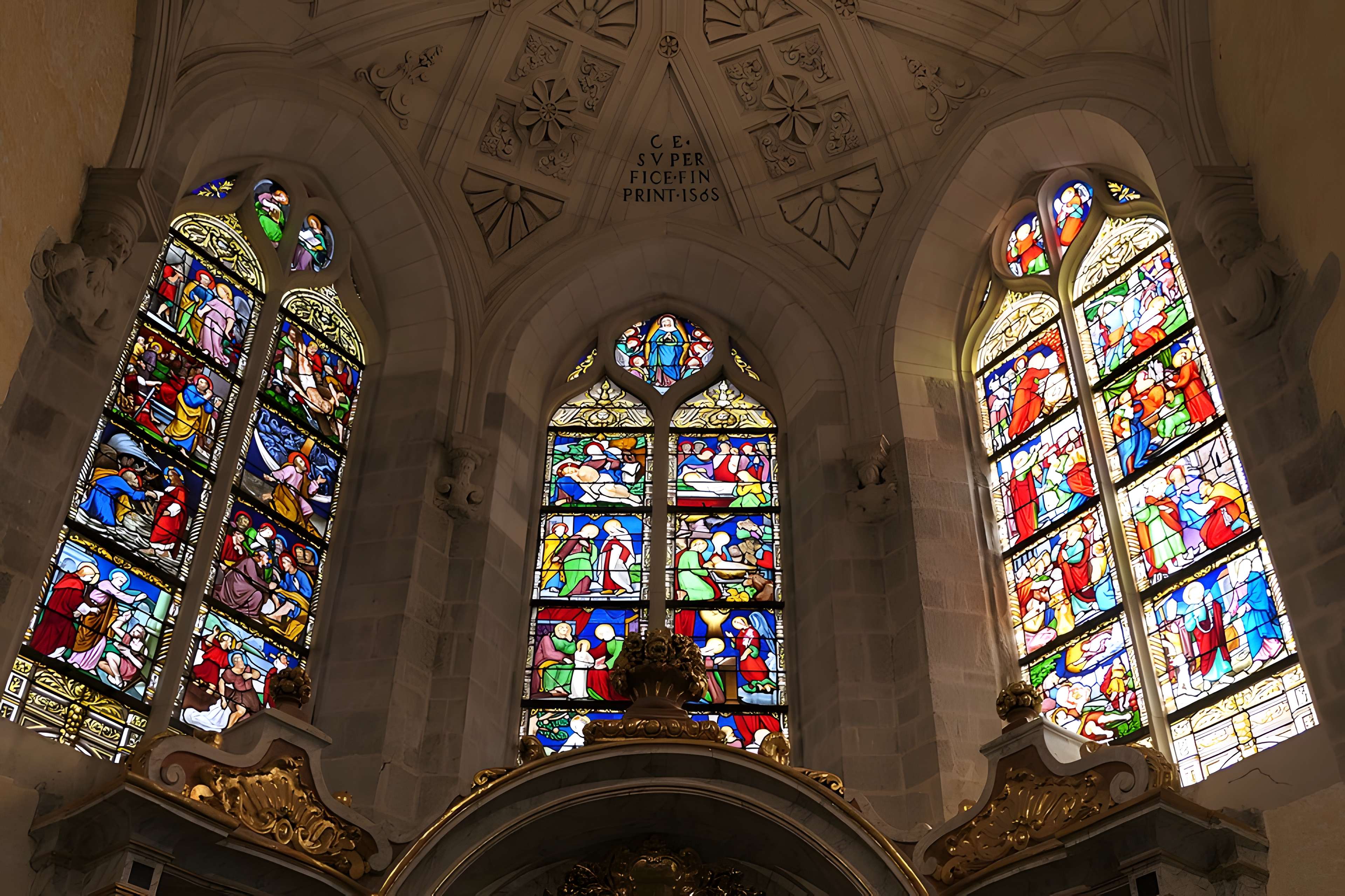 Église Saint-Vénérand de Laval