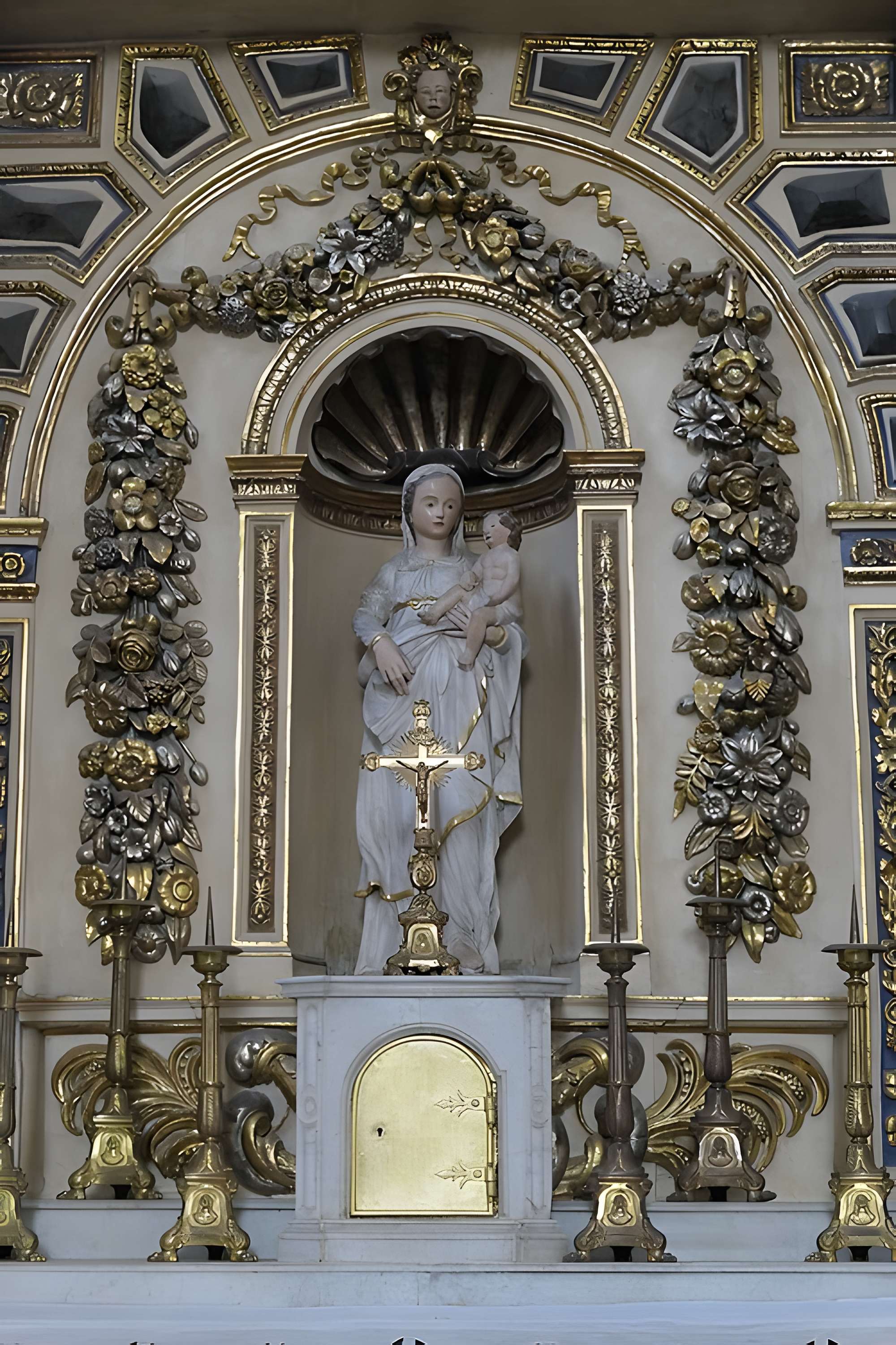 Église Saint-Vénérand de Laval