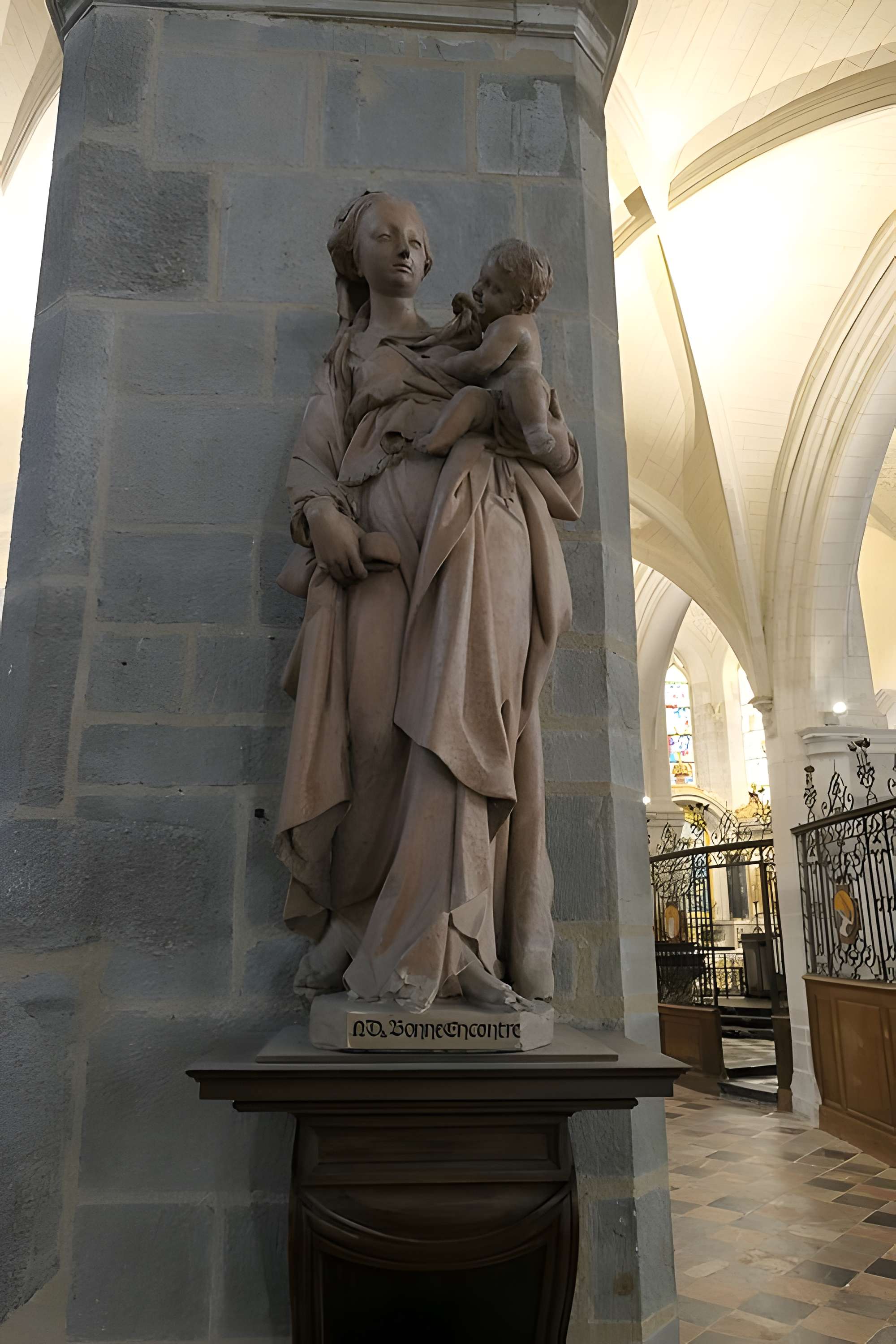 Église Saint-Vénérand de Laval