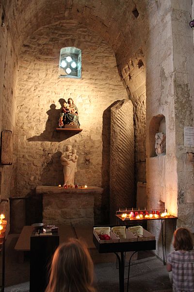Église Saint-Véran de Fontaine-de-Vaucluse
