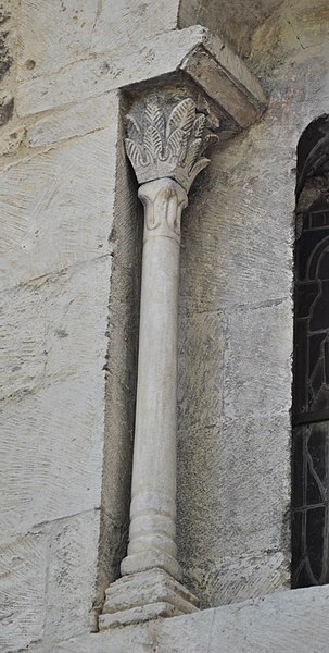 Église Saint-Véran de Fontaine-de-Vaucluse