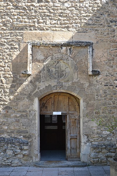 Église Saint-Véran de Fontaine-de-Vaucluse