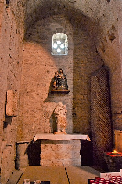 Église Saint-Véran de Fontaine-de-Vaucluse