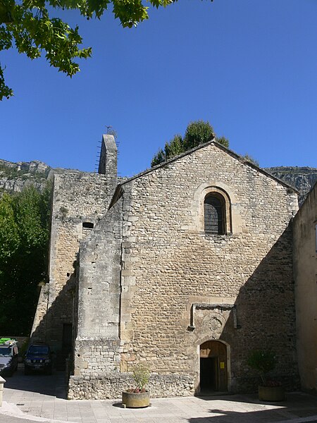 Église Saint-Véran de Fontaine-de-Vaucluse